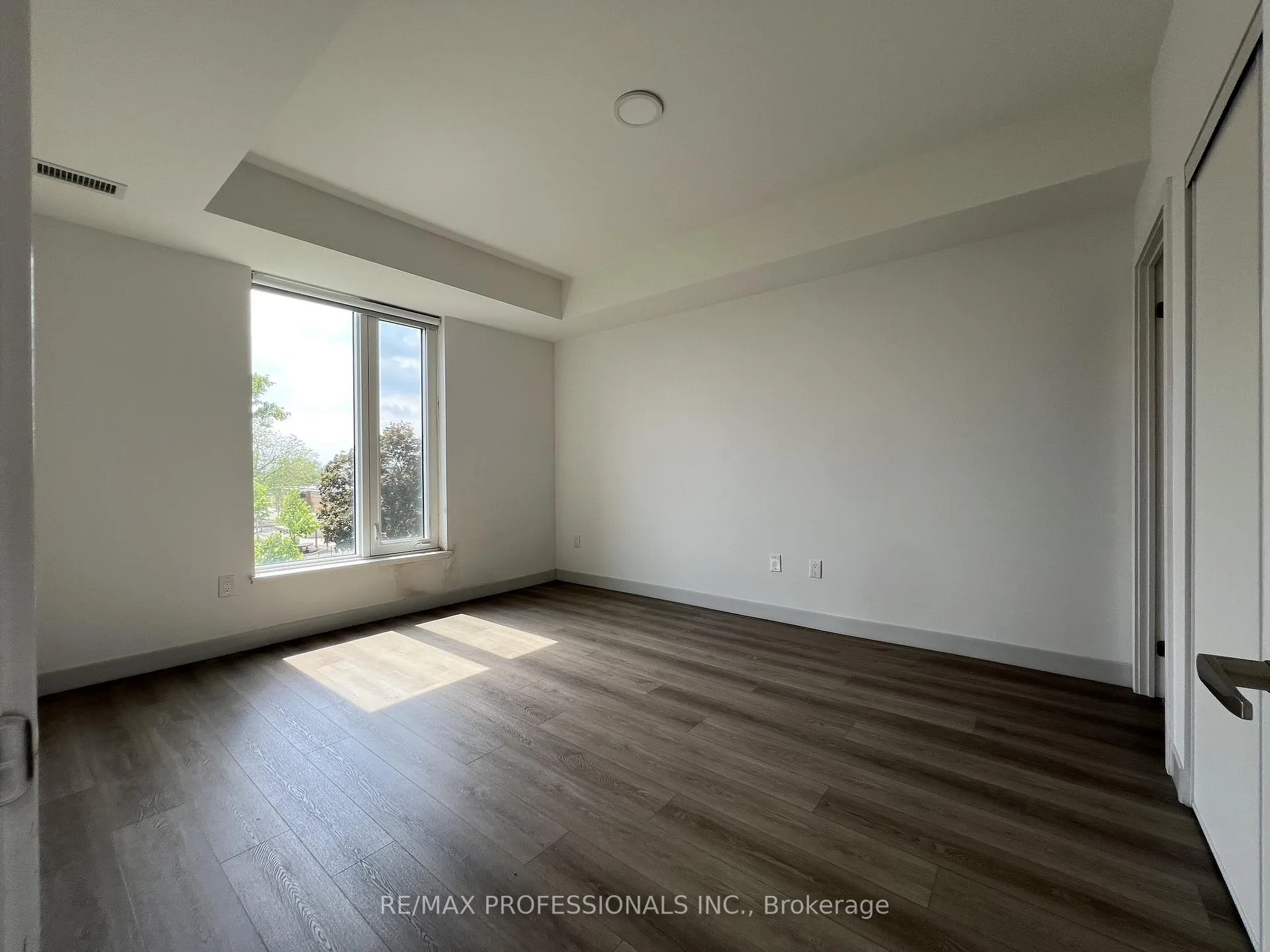 Photo 23 of Unit 305, 37 Antrim Crescent, Scarborough, Dorset Park — HOMEH