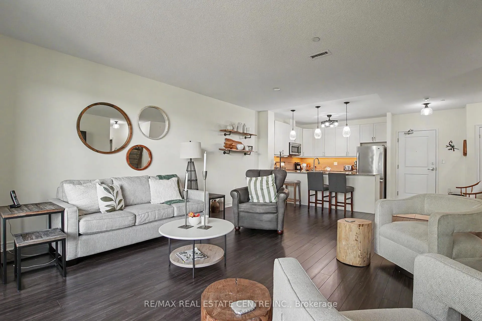 Photo 13 of Unit 418, 33 Whitmer Street, Milton, Scott — HOMEH