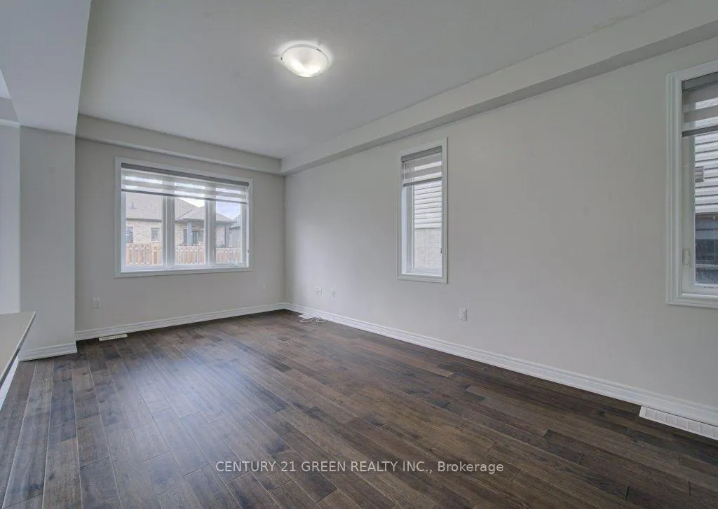 Photo 13 of 30 Baker Lane, Brant, Paris — HOMEH