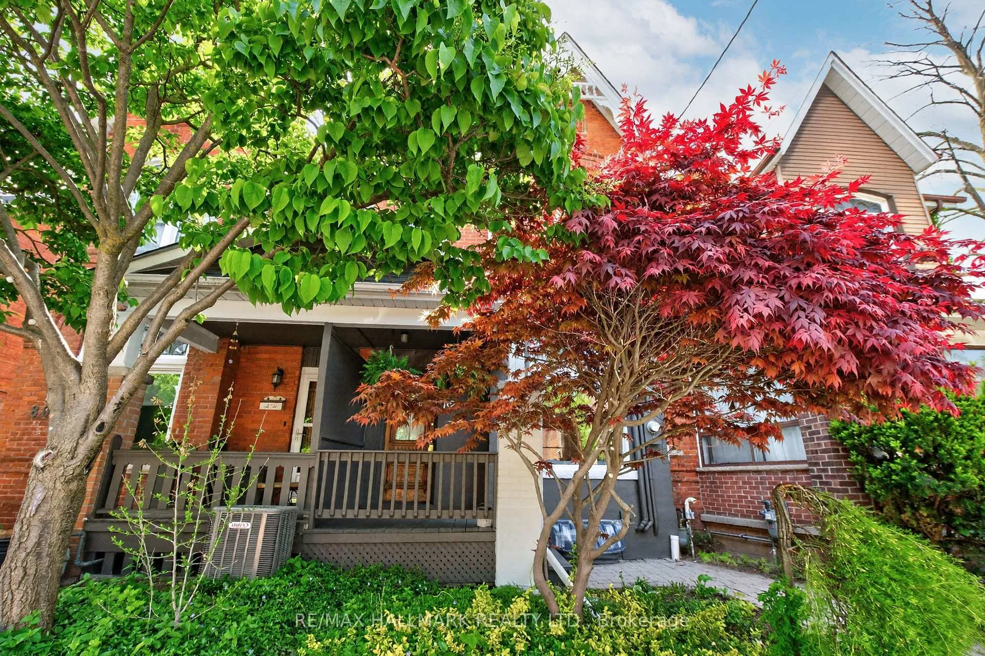 Photo 3 of 82 Dawes Road, Toronto, East End-Danforth — HOMEH