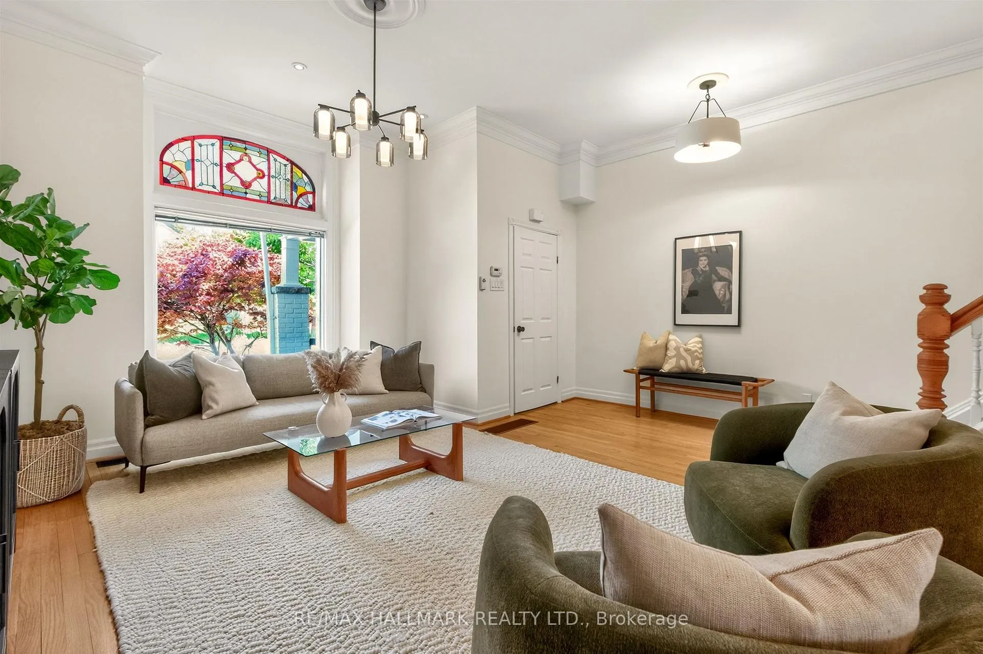 Photo 5 of 82 Dawes Road, Toronto, East End-Danforth — HOMEH