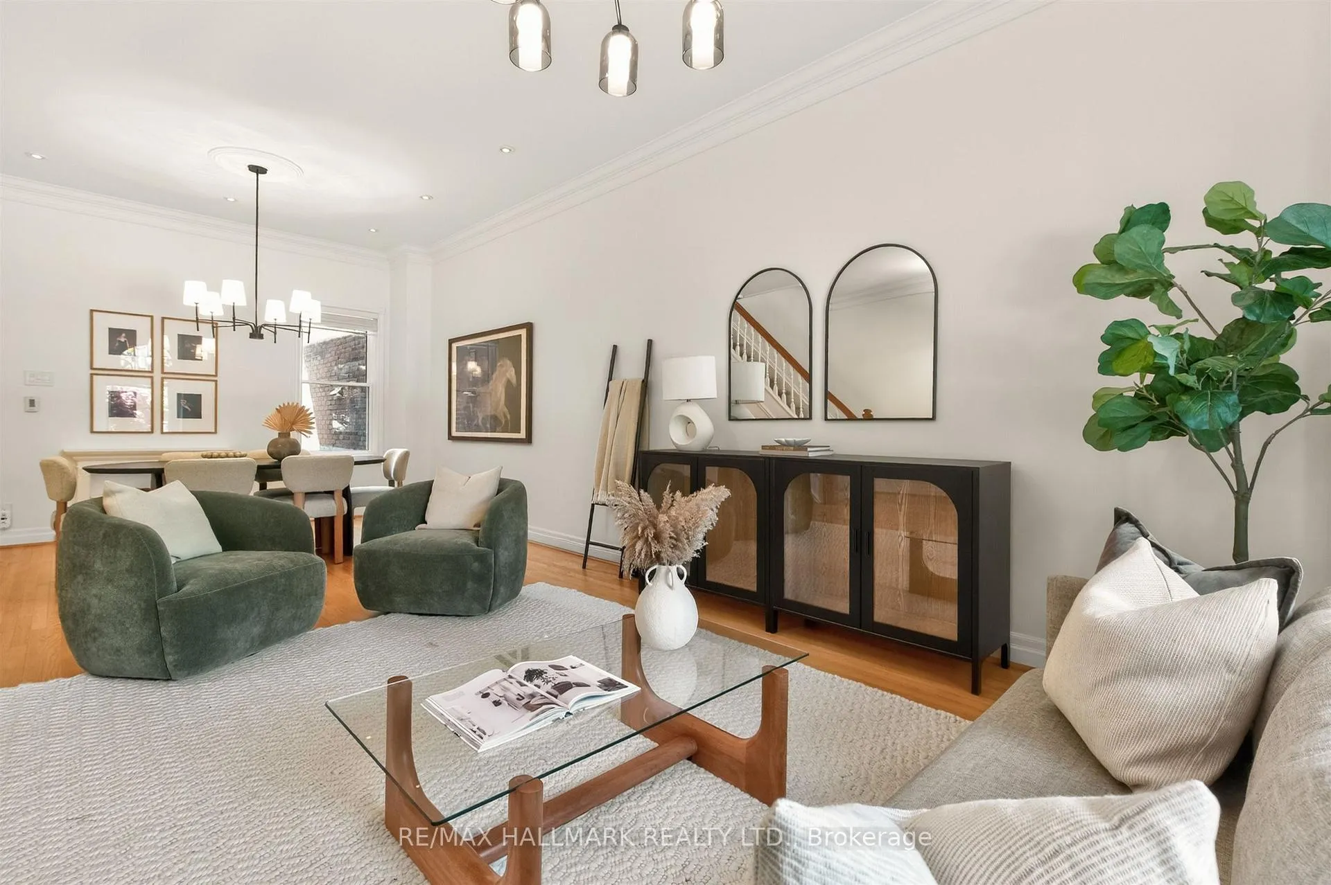 Photo 10 of 82 Dawes Road, Toronto, East End-Danforth — HOMEH