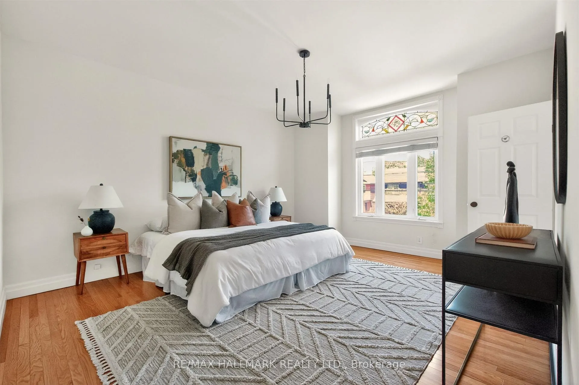 Photo 26 of 82 Dawes Road, Toronto, East End-Danforth — HOMEH