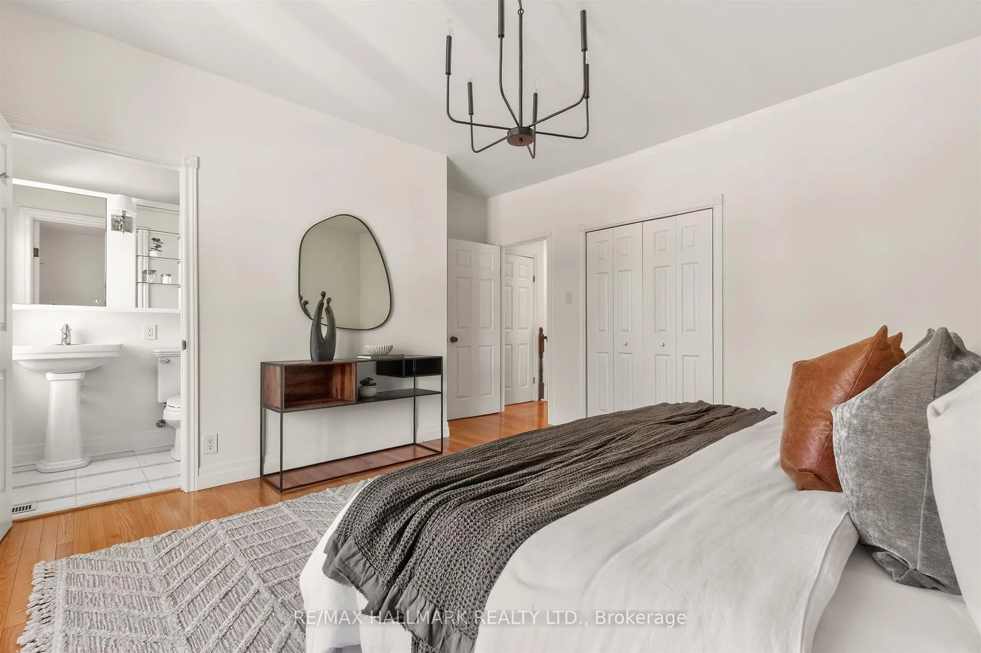 Photo 31 of 82 Dawes Road, Toronto, East End-Danforth — HOMEH