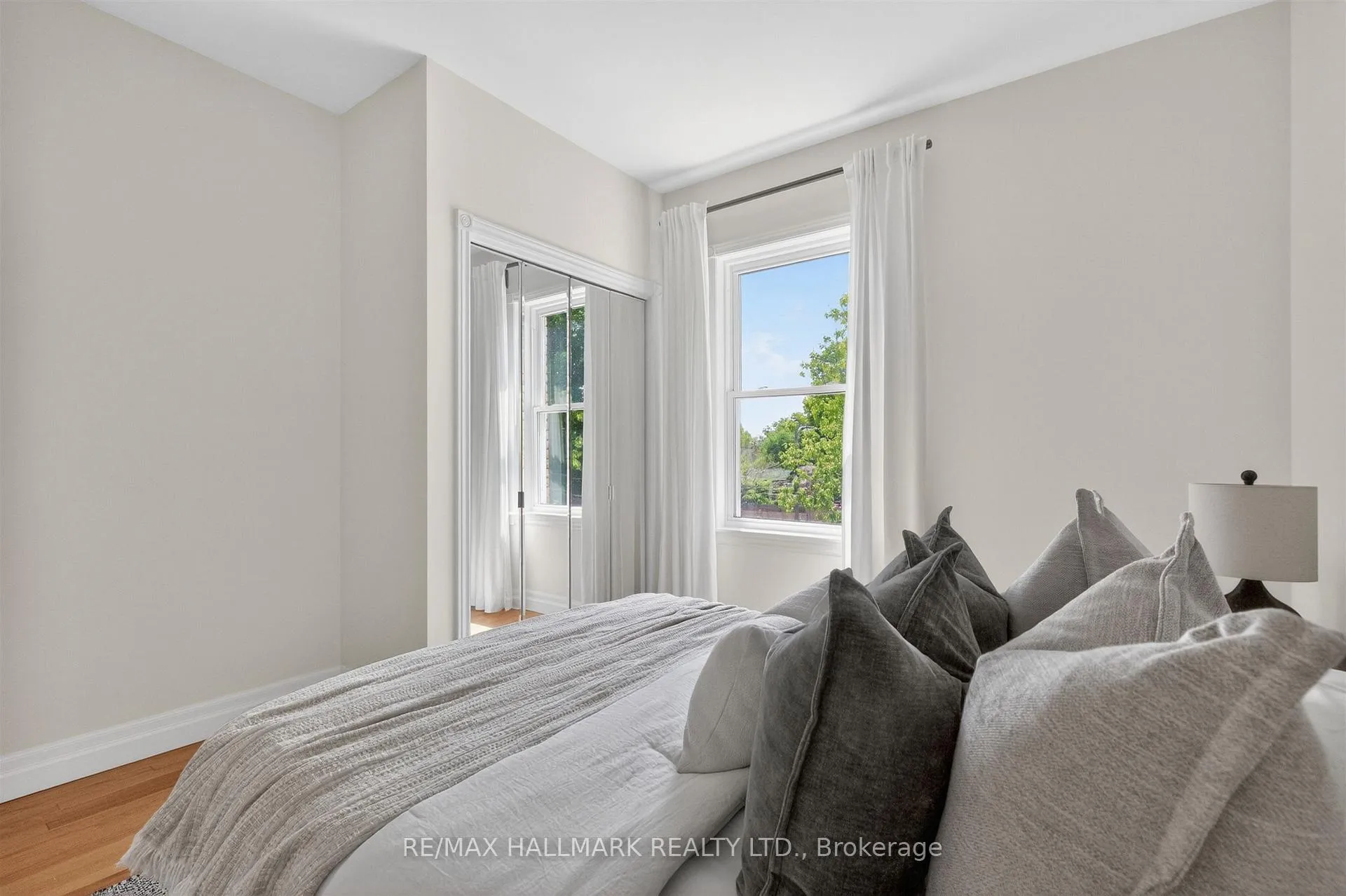 Photo 35 of 82 Dawes Road, Toronto, East End-Danforth — HOMEH