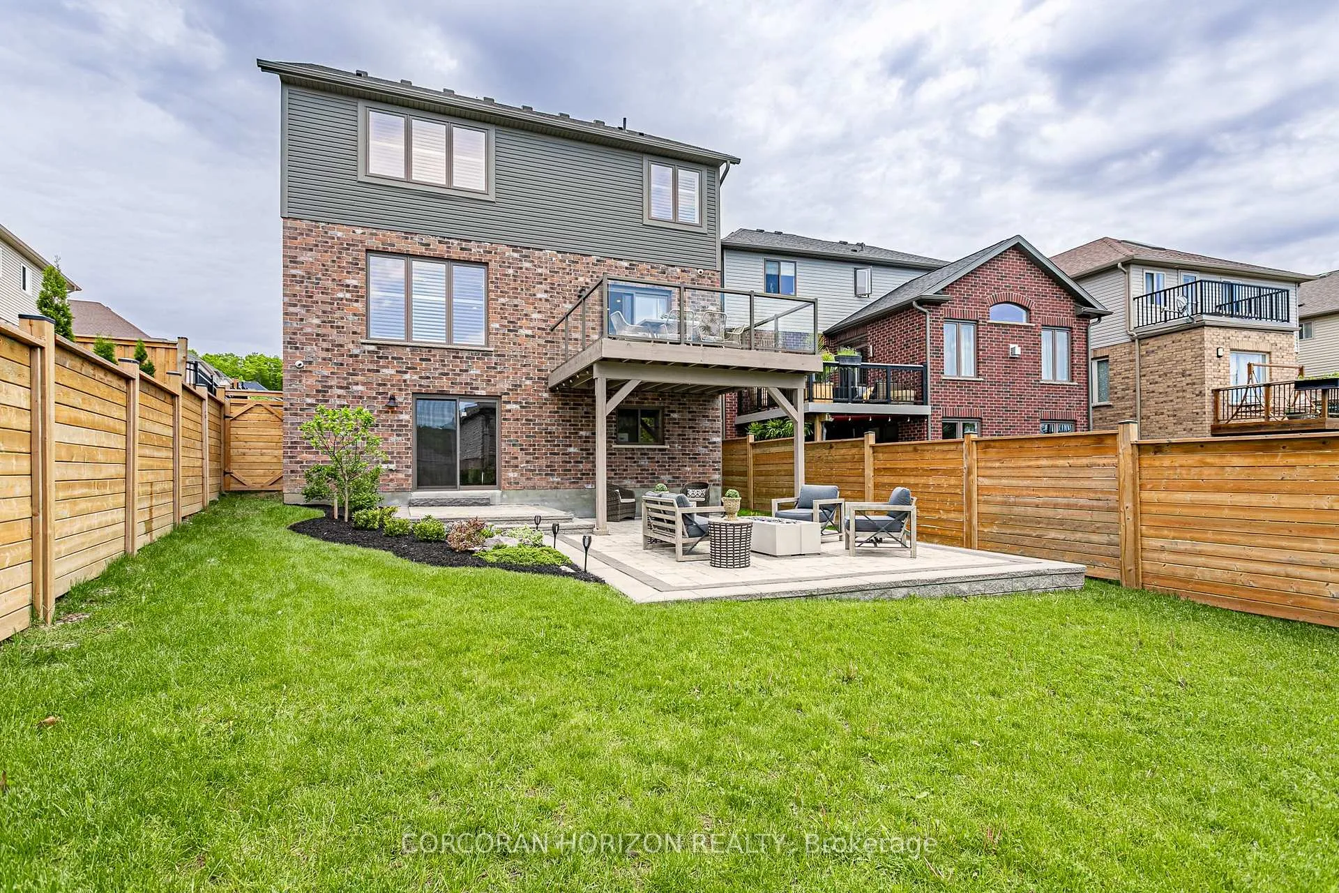 Photo 42 of 428 Twinleaf Street, Waterloo — HOMEH