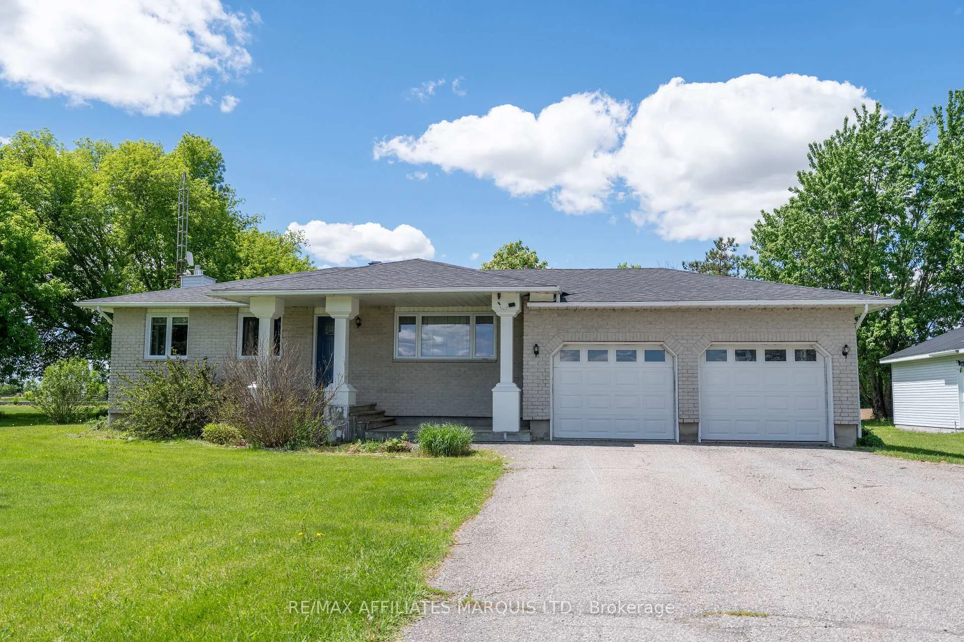 Photo 1 of 12889 River Road, North Dundas, North Dundas (Winchester) Twp — HOMEH