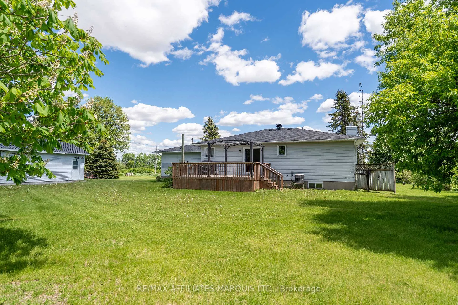 Photo 23 of 12889 River Road, North Dundas, North Dundas (Winchester) Twp — HOMEH