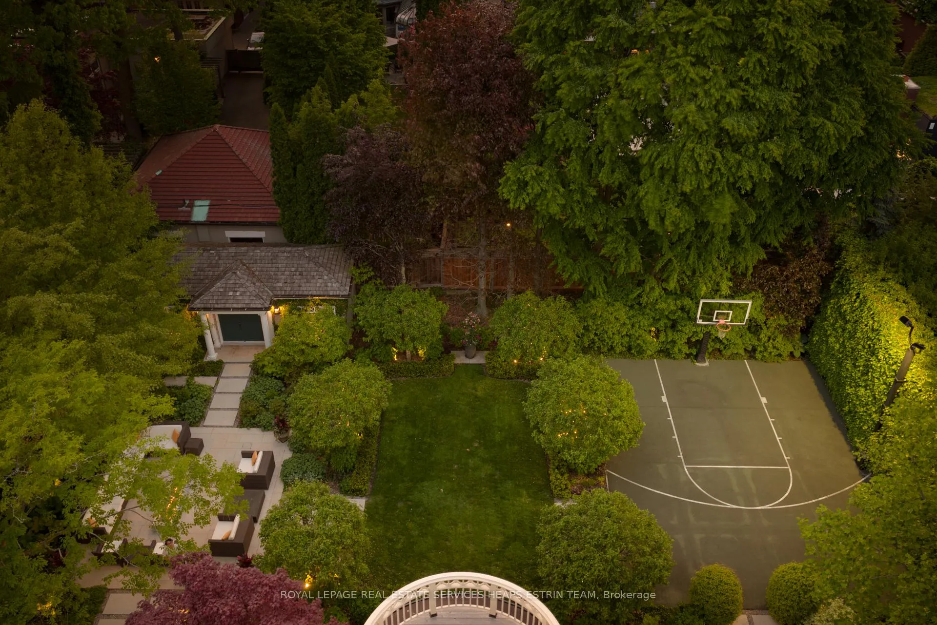 Photo 3 of 76 Binscarth Road, Toronto, Rosedale-Moore Park — HOMEH