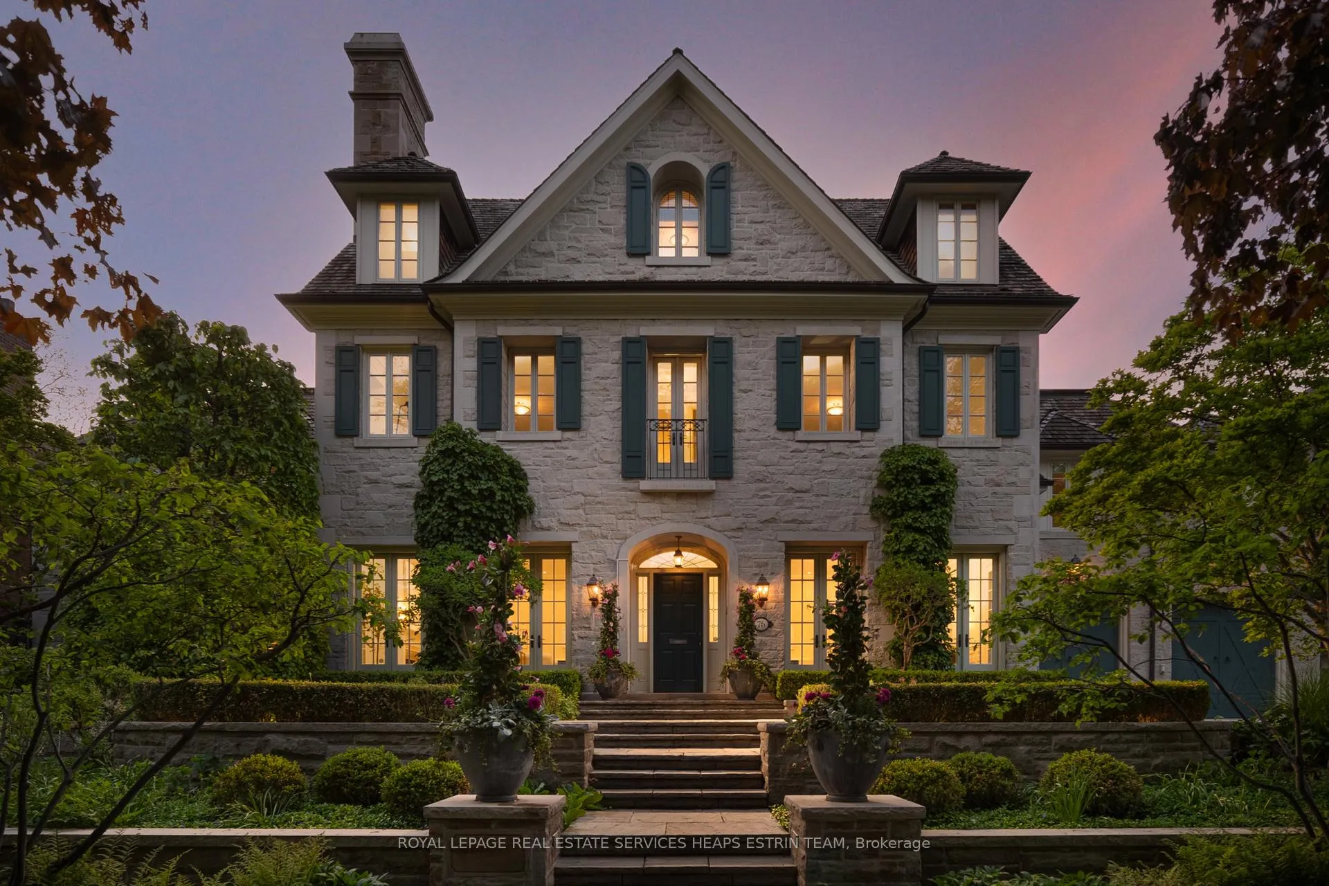 Photo 4 of 76 Binscarth Road, Toronto, Rosedale-Moore Park — HOMEH