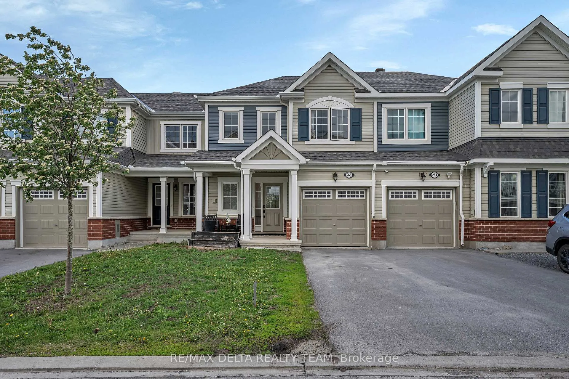 Photo 1 of 266 Brassy Minnow Crescent, Ottawa, Barrhaven - Half Moon Bay — HOMEH
