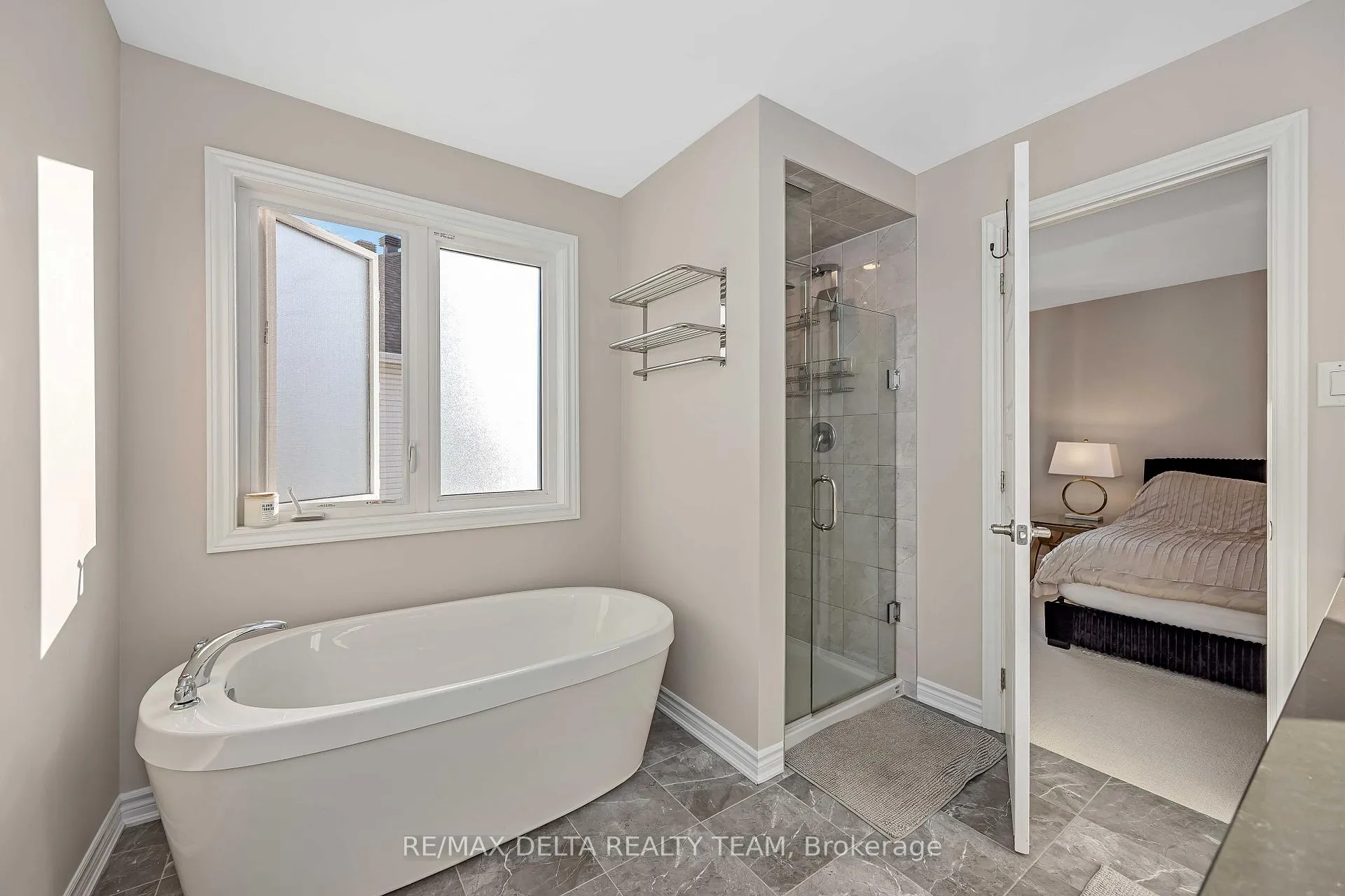 Photo 19 of 266 Brassy Minnow Crescent, Ottawa, Barrhaven - Half Moon Bay — HOMEH