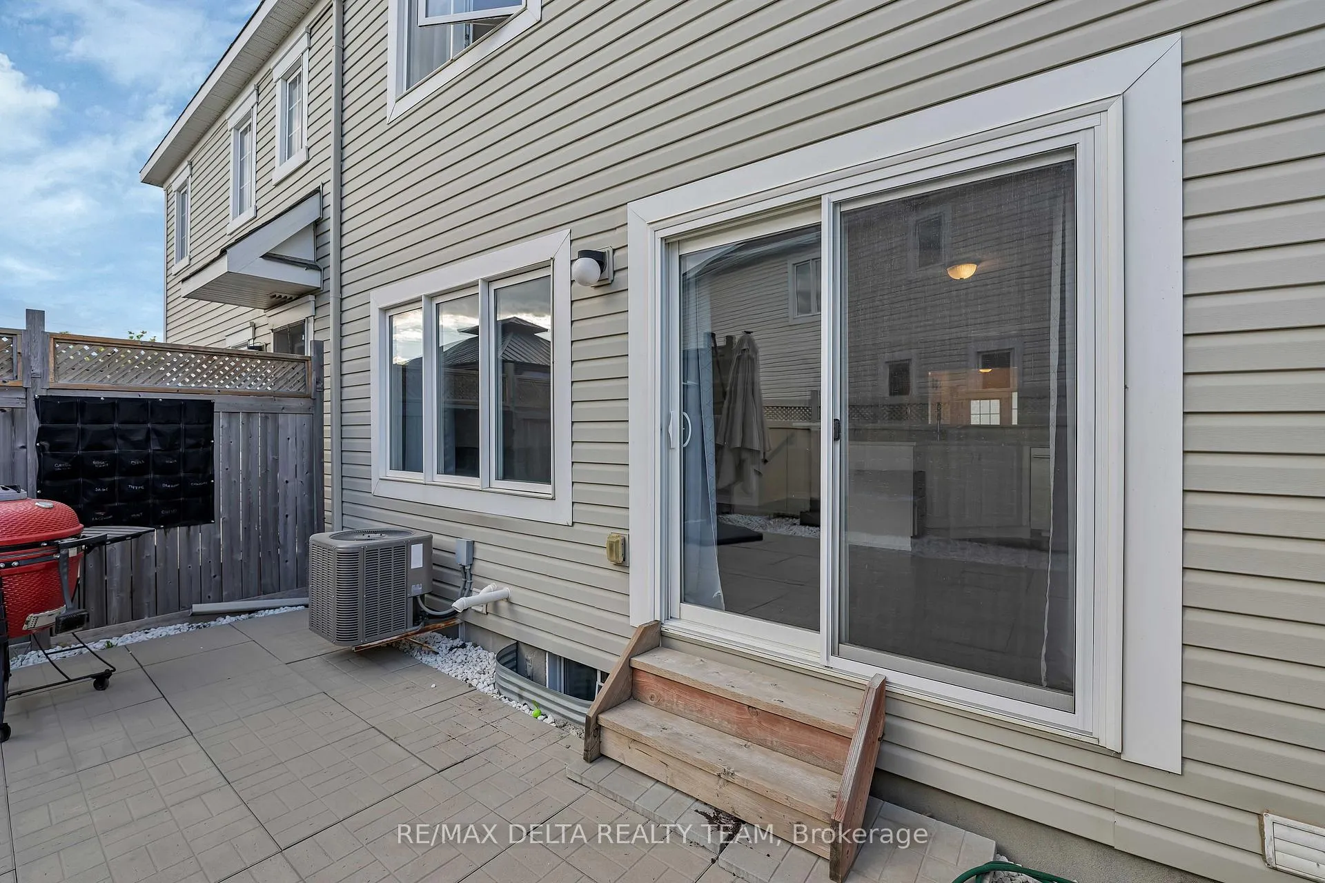 Photo 24 of 266 Brassy Minnow Crescent, Ottawa, Barrhaven - Half Moon Bay — HOMEH