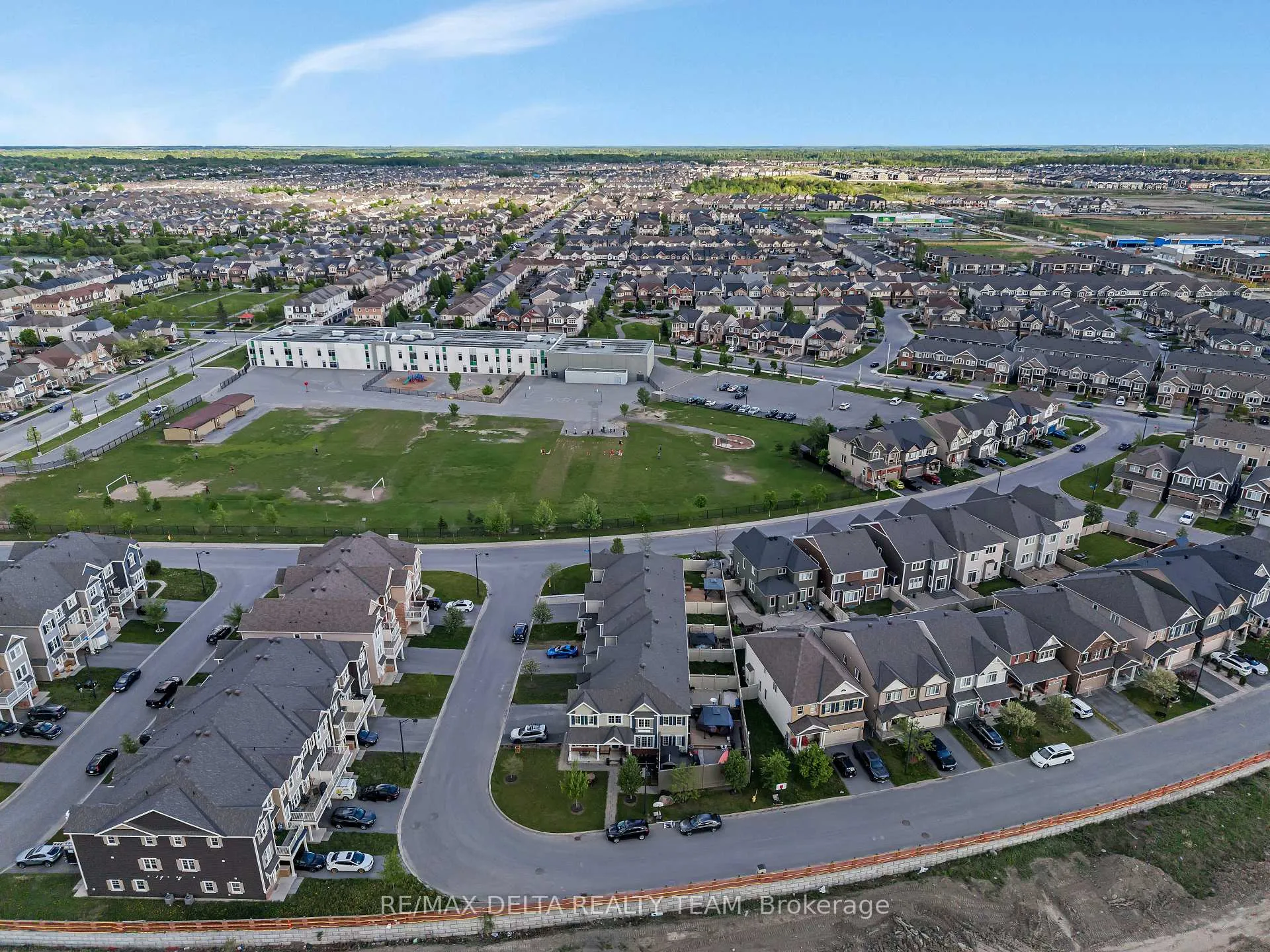 Photo 30 of 266 Brassy Minnow Crescent, Ottawa, Barrhaven - Half Moon Bay — HOMEH
