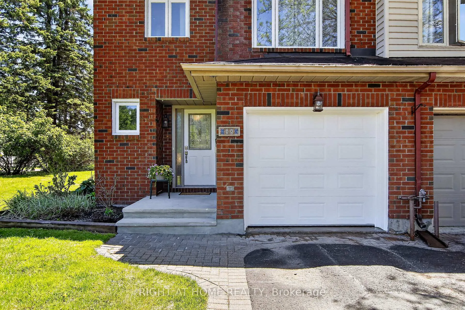 Photo 2 of 88 Furlong Crescent, Ottawa, Kanata - Bridlewood — HOMEH