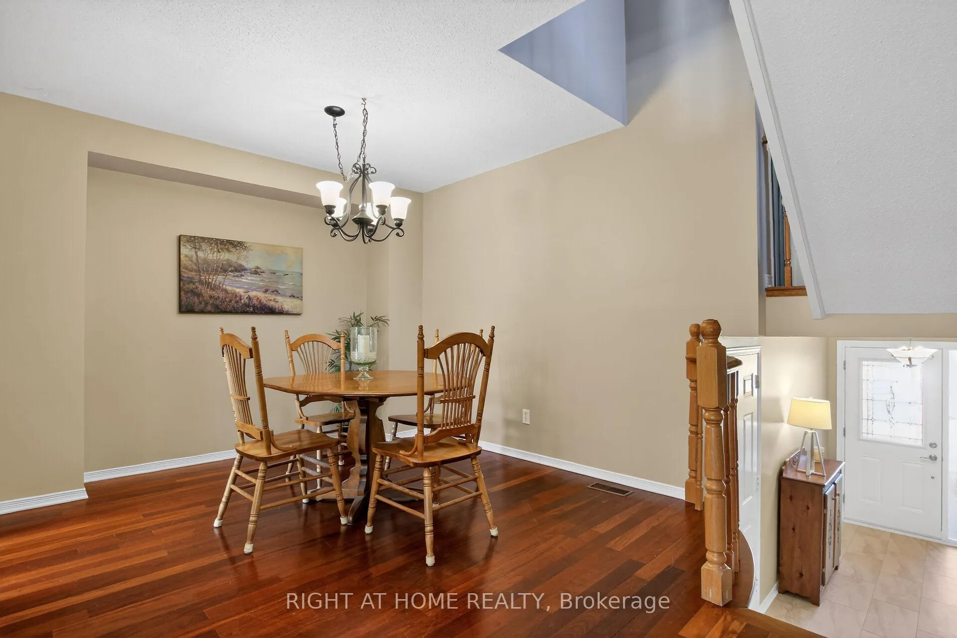 Photo 12 of 88 Furlong Crescent, Ottawa, Kanata - Bridlewood — HOMEH