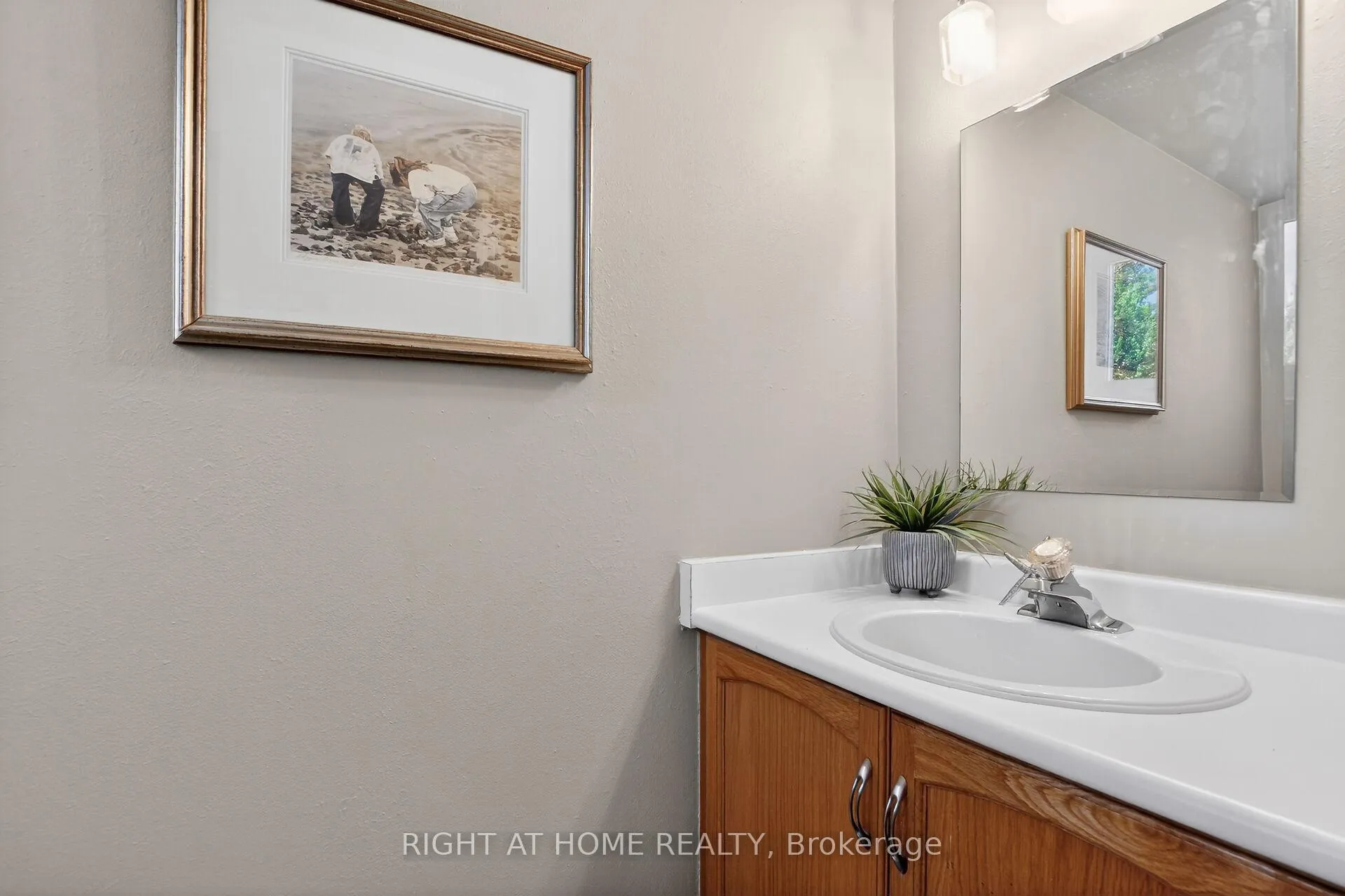 Photo 30 of 88 Furlong Crescent, Ottawa, Kanata - Bridlewood — HOMEH