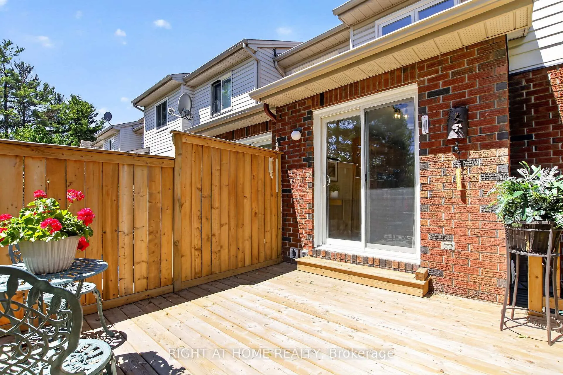 Photo 32 of 88 Furlong Crescent, Ottawa, Kanata - Bridlewood — HOMEH