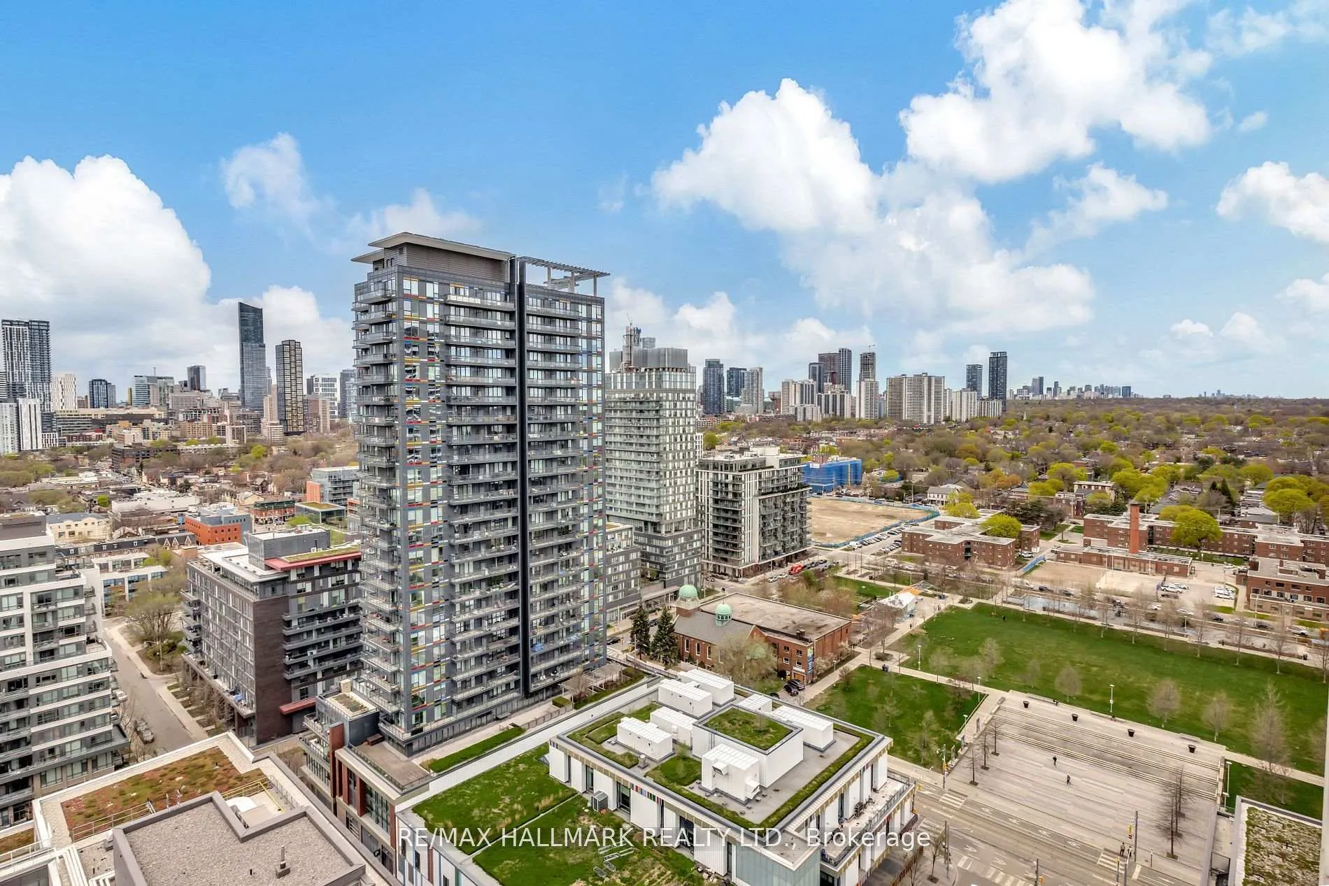 Photo 8 of Unit 2208, 55 Regent Park Boulevard, Toronto, Regent Park — HOMEH