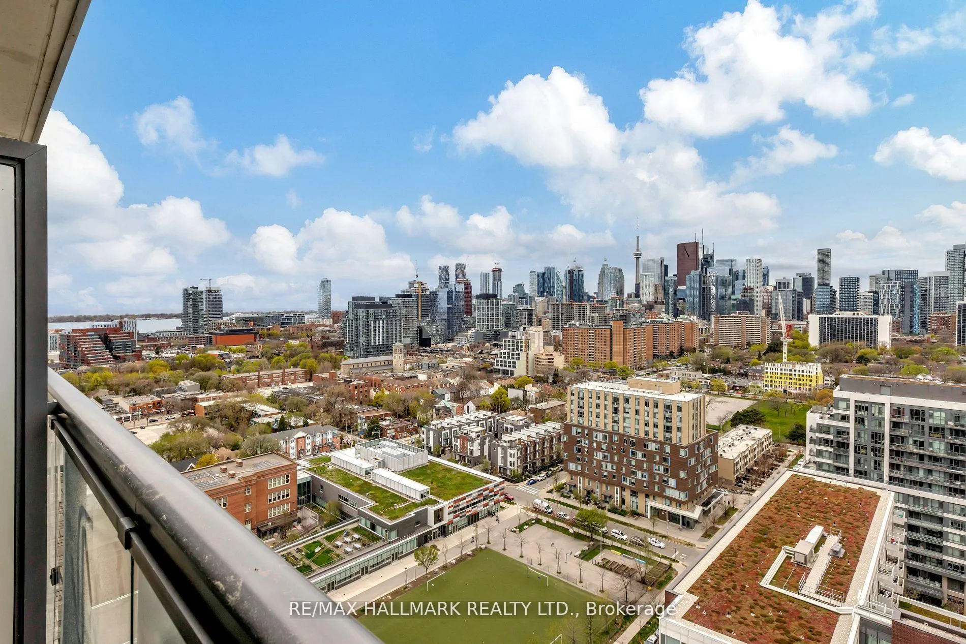 Photo 10 of Unit 2208, 55 Regent Park Boulevard, Toronto, Regent Park — HOMEH
