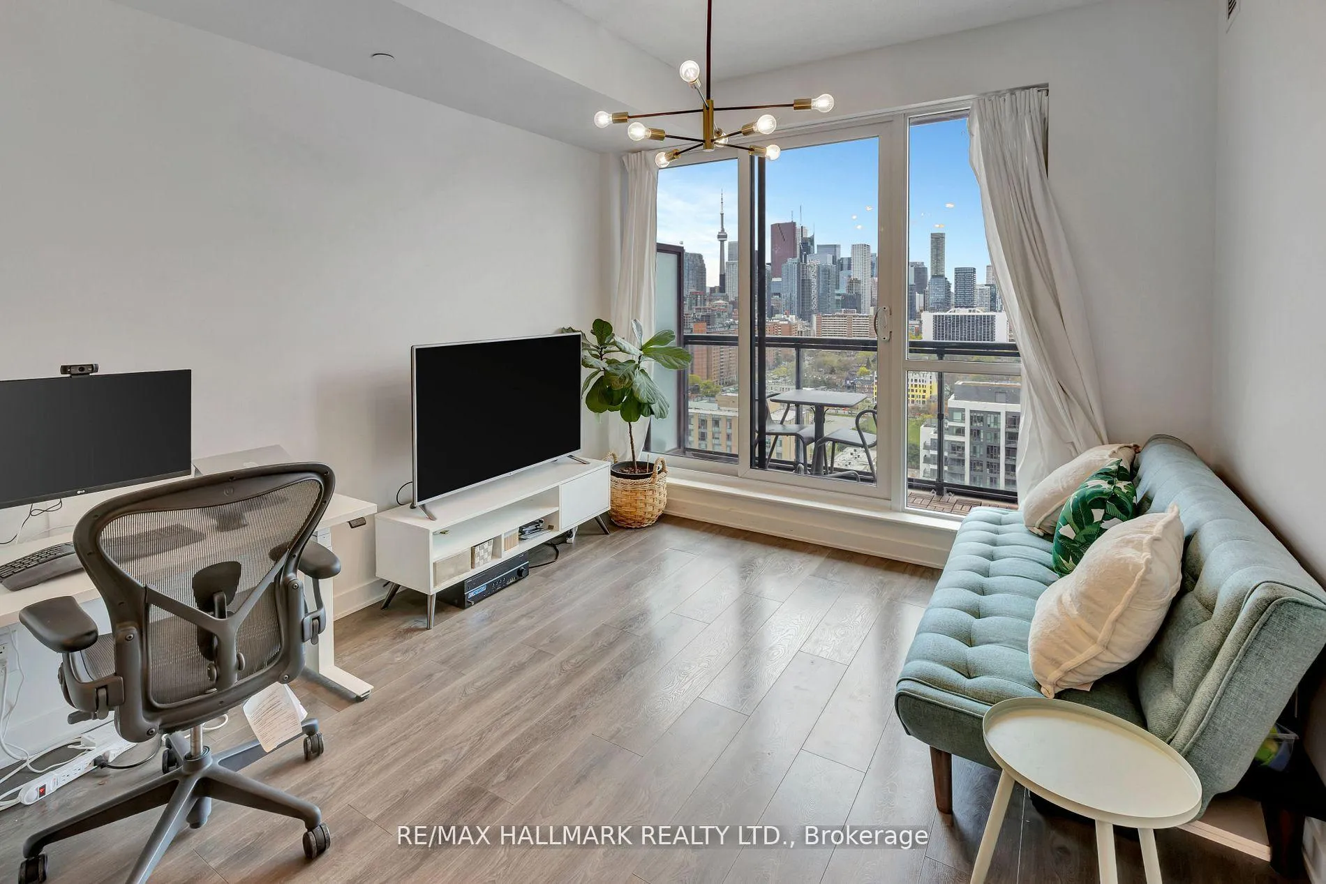 Photo 14 of Unit 2208, 55 Regent Park Boulevard, Toronto, Regent Park — HOMEH