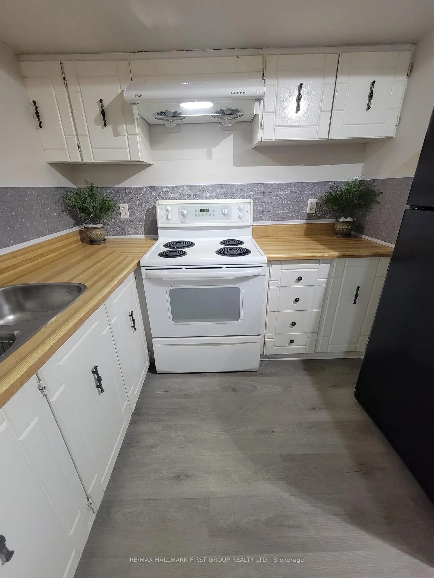 Photo 40 of Unit Unit A, 1903 Rosefield Road, Pickering, Liverpool — HOMEH