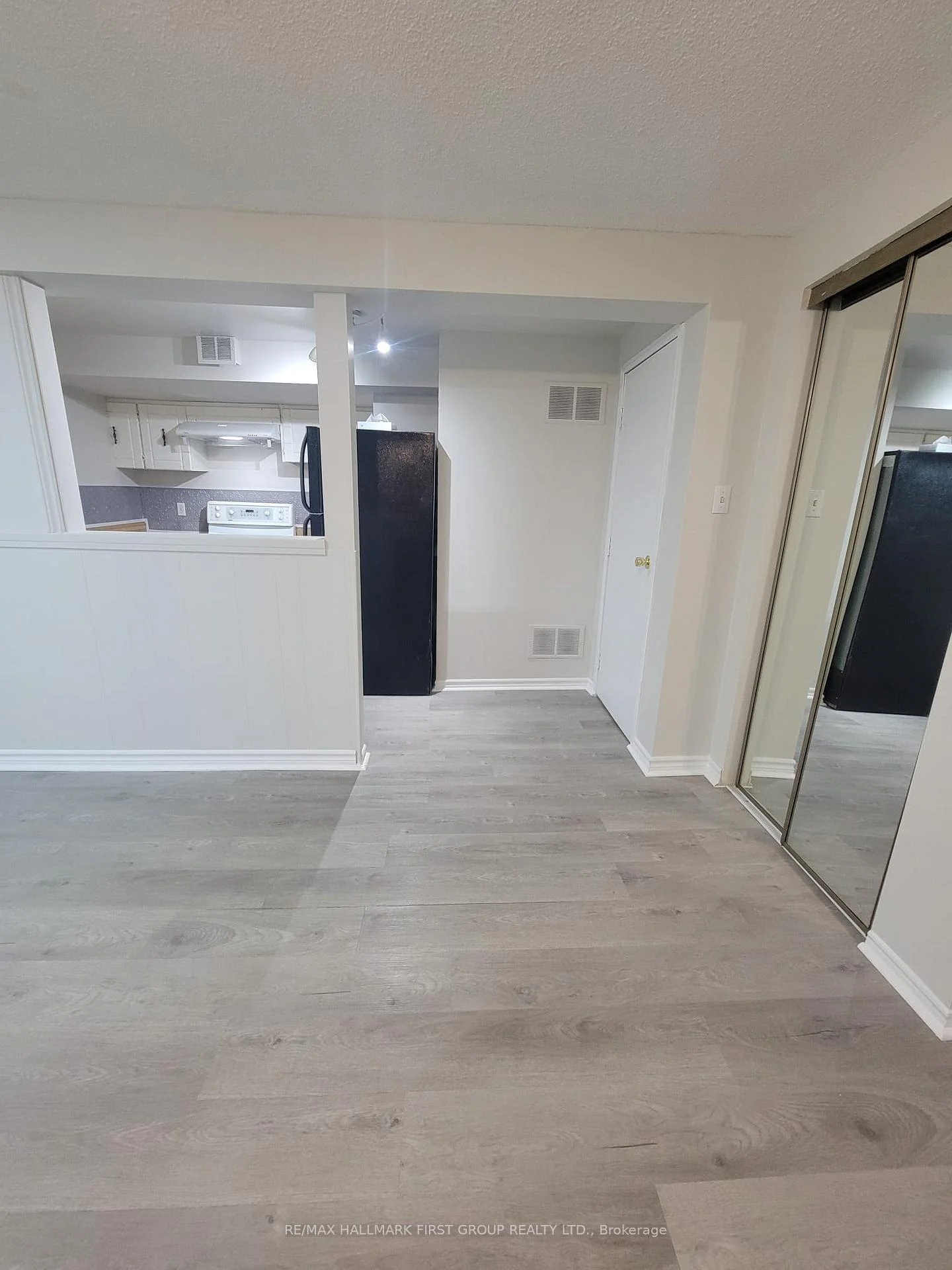 Photo 34 of Unit Unit A, 1903 Rosefield Road, Pickering, Liverpool — HOMEH