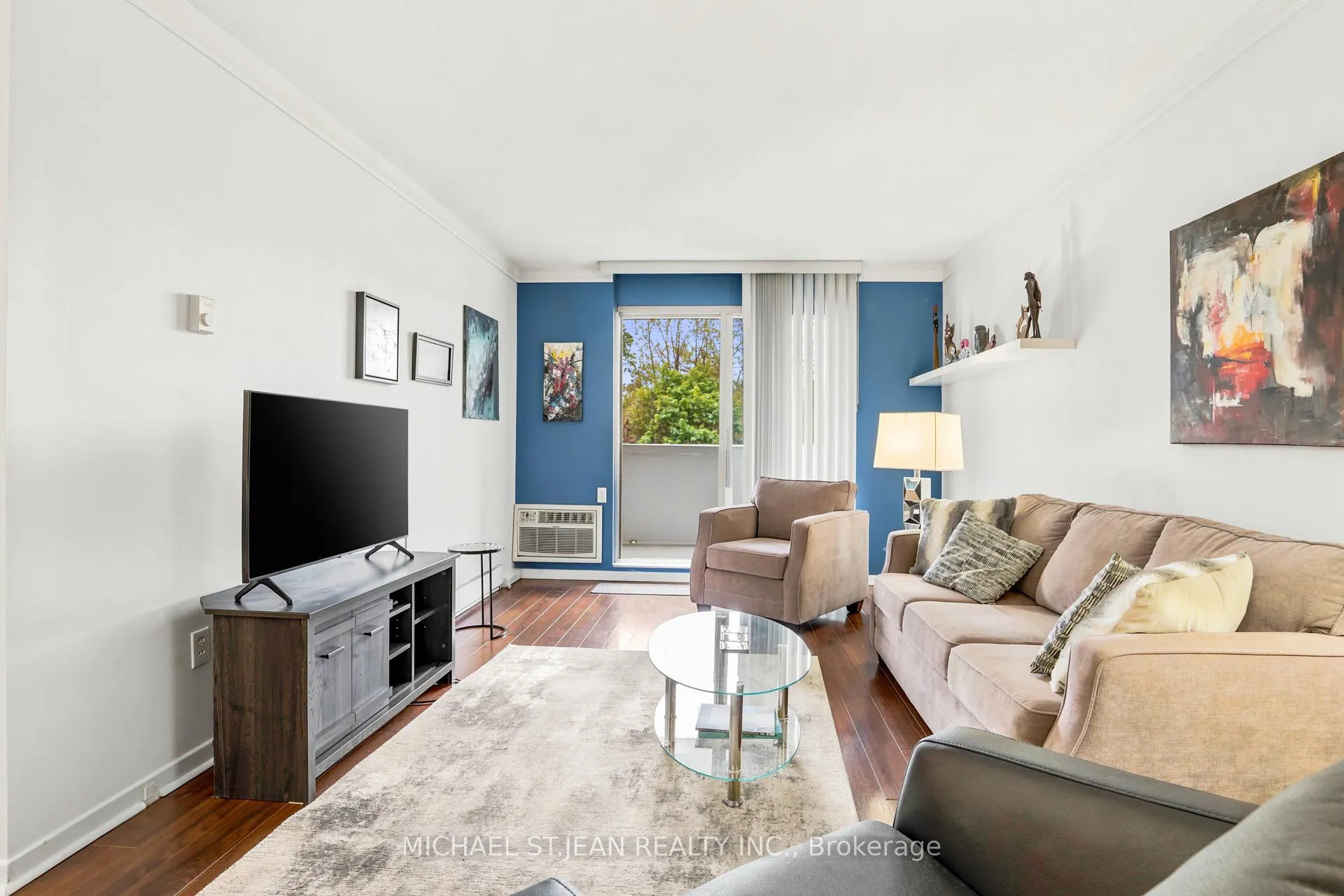Photo 4 of Unit 404, 23 Main Street, Hamilton, Dundas — HOMEH