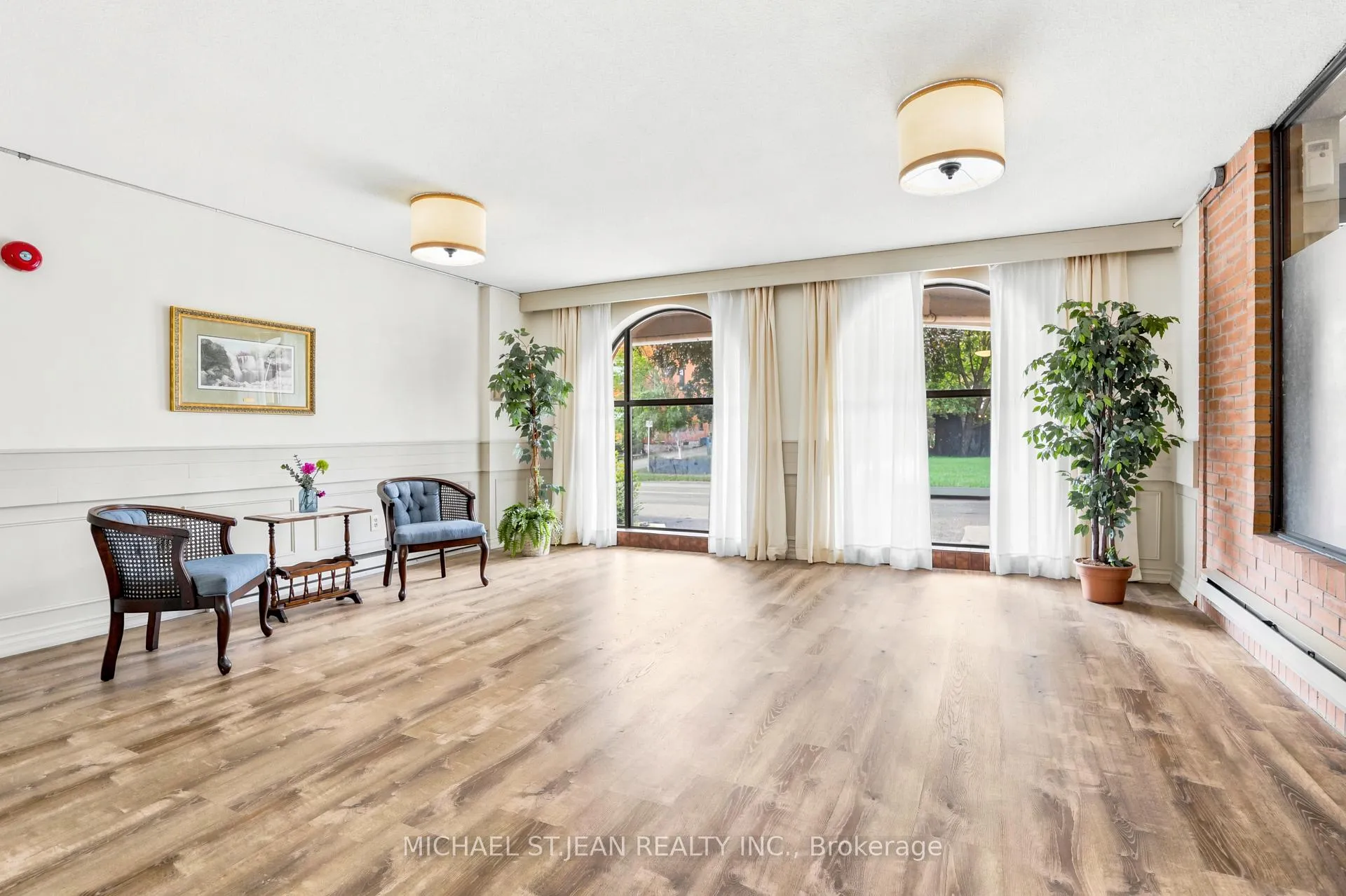 Photo 23 of Unit 404, 23 Main Street, Hamilton, Dundas — HOMEH