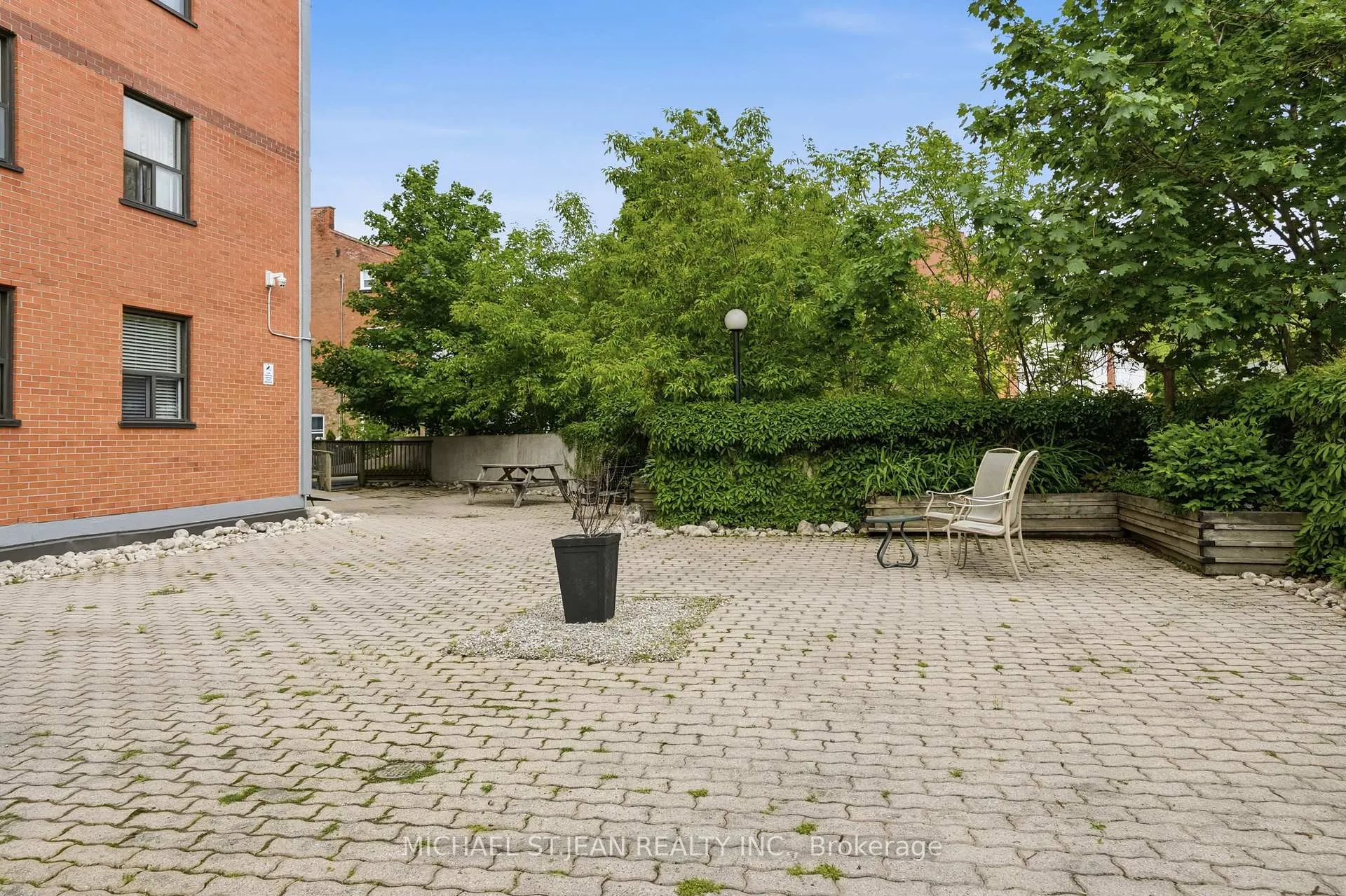 Photo 25 of Unit 404, 23 Main Street, Hamilton, Dundas — HOMEH