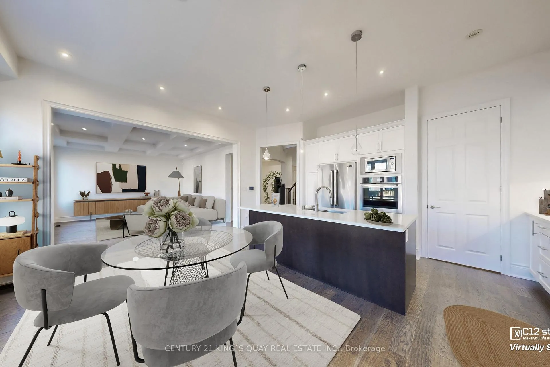 Photo 10 of 41 Torrey Pines Road, Vaughan, Kleinburg — HOMEH