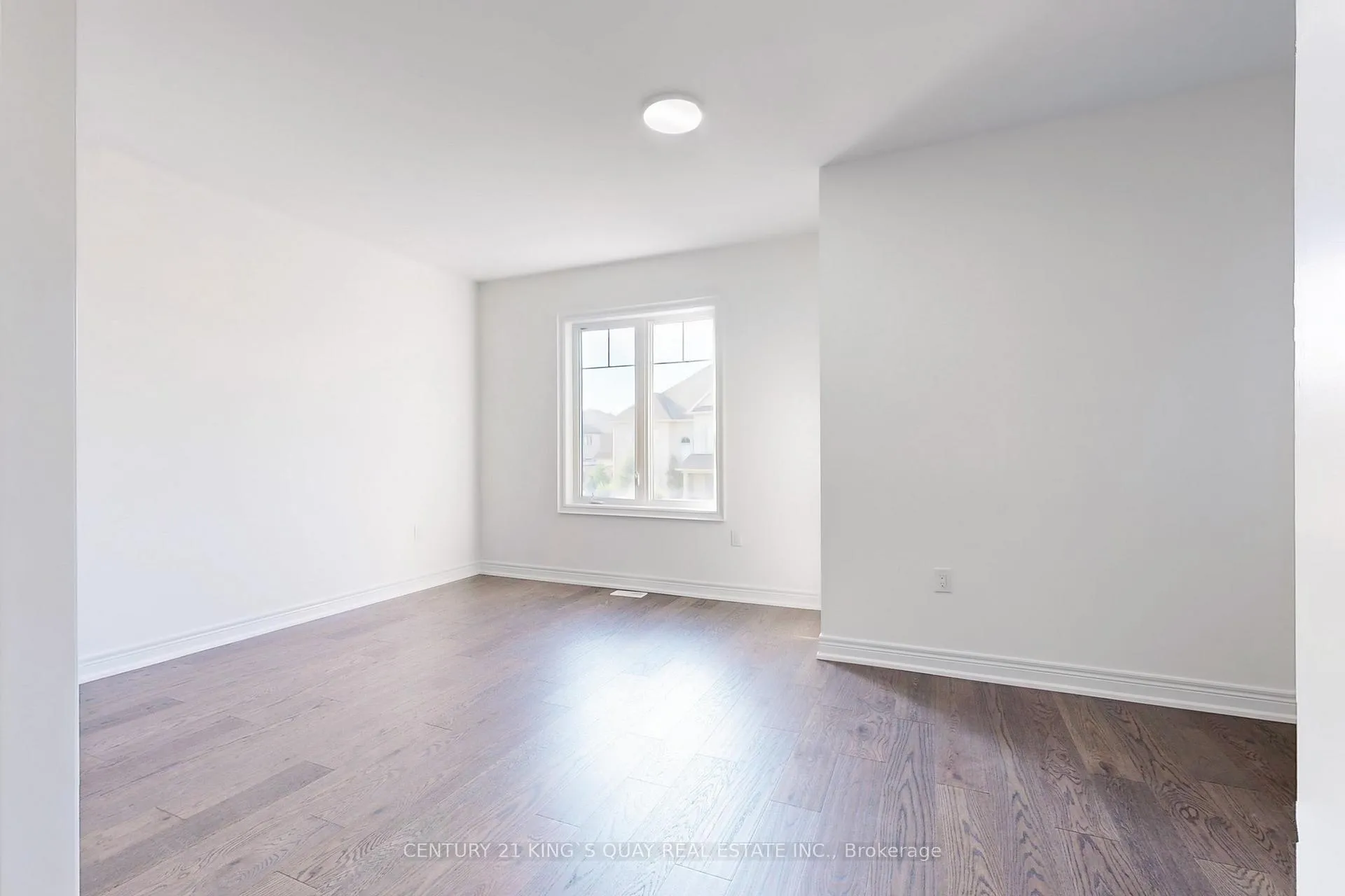 Photo 30 of 41 Torrey Pines Road, Vaughan, Kleinburg — HOMEH