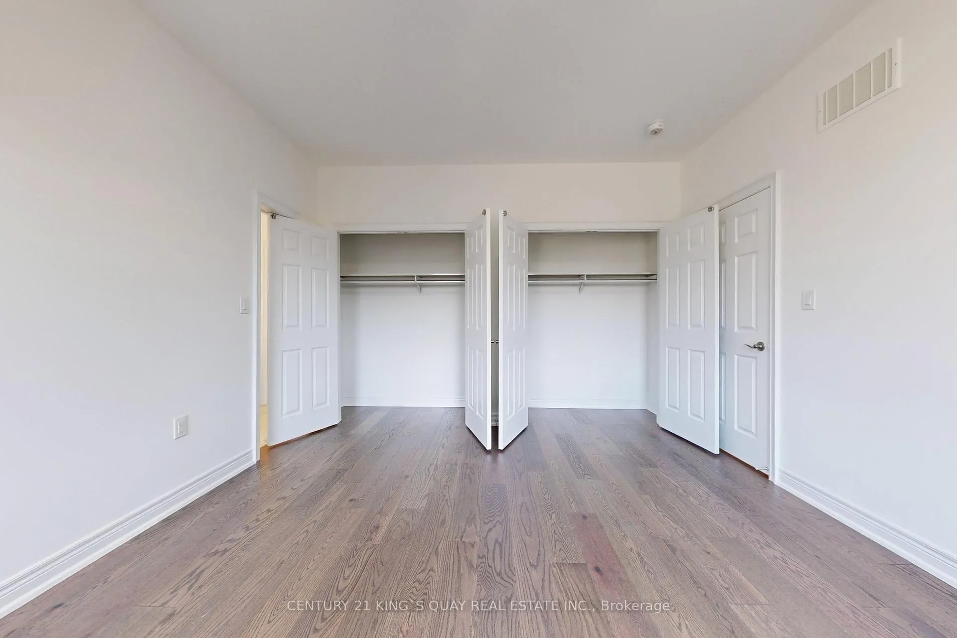 Photo 41 of 41 Torrey Pines Road, Vaughan, Kleinburg — HOMEH