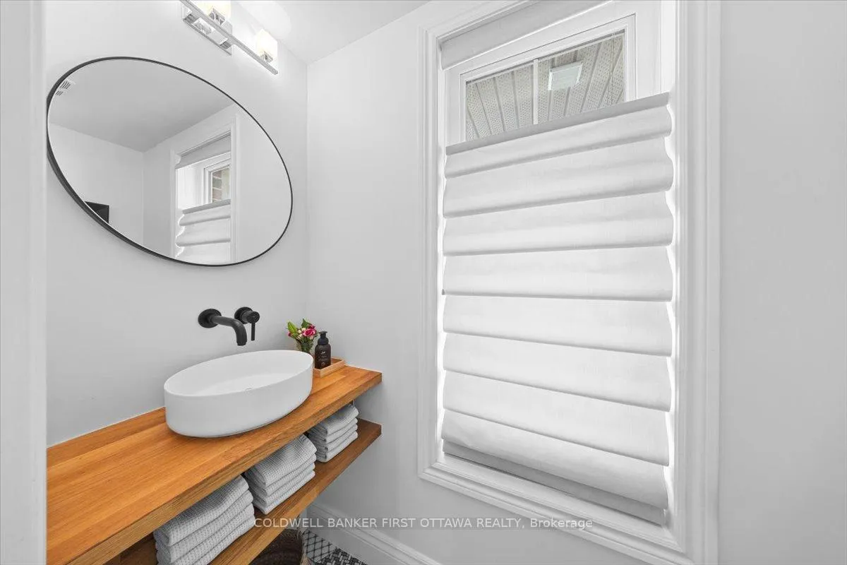 Photo 4 of 1795 Maple Grove Road, Ottawa, Stittsville (North) — HOMEH