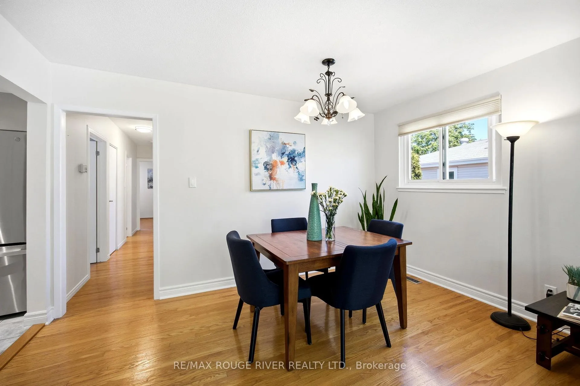 Photo 11 of 796 Batory Avenue, Pickering, West Shore — HOMEH