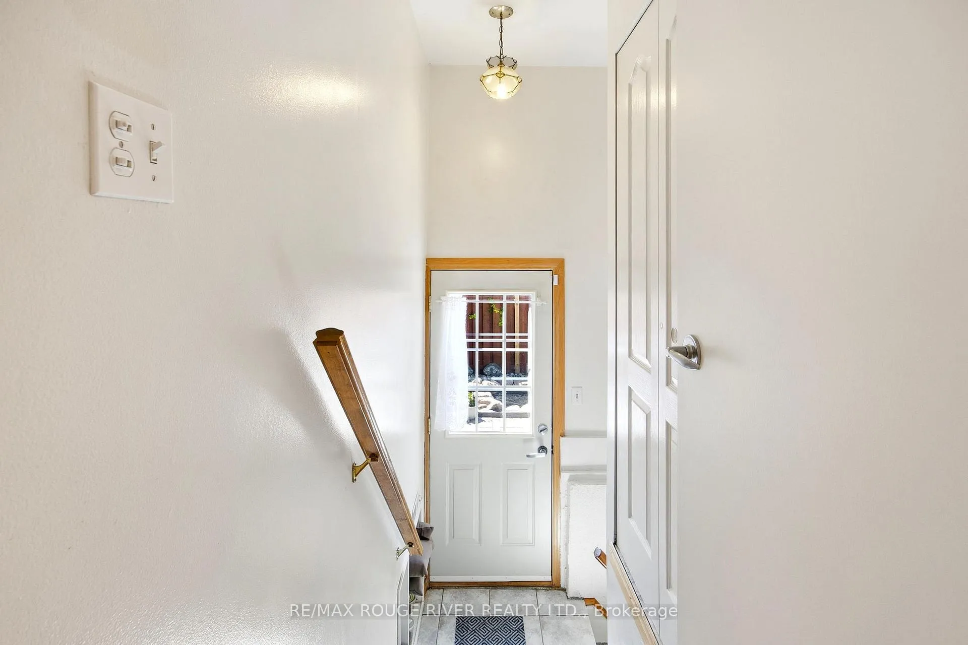 Photo 22 of 796 Batory Avenue, Pickering, West Shore — HOMEH