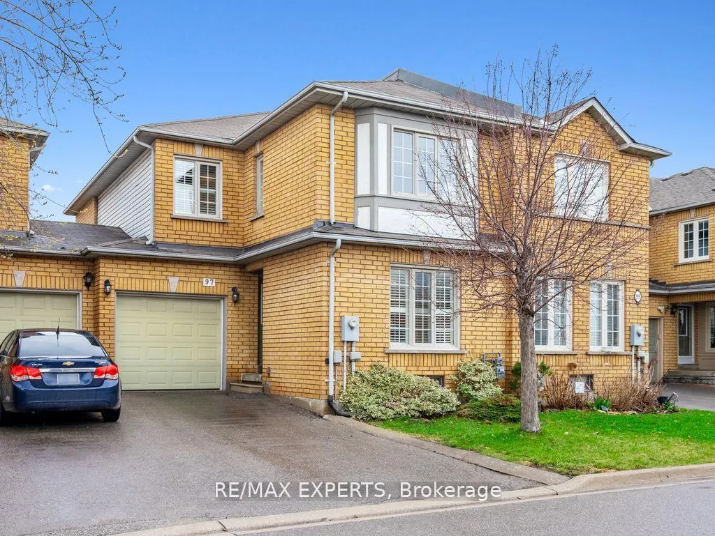 Photo 1 of 97 Pinedale Gate, Vaughan, East Woodbridge — HOMEH