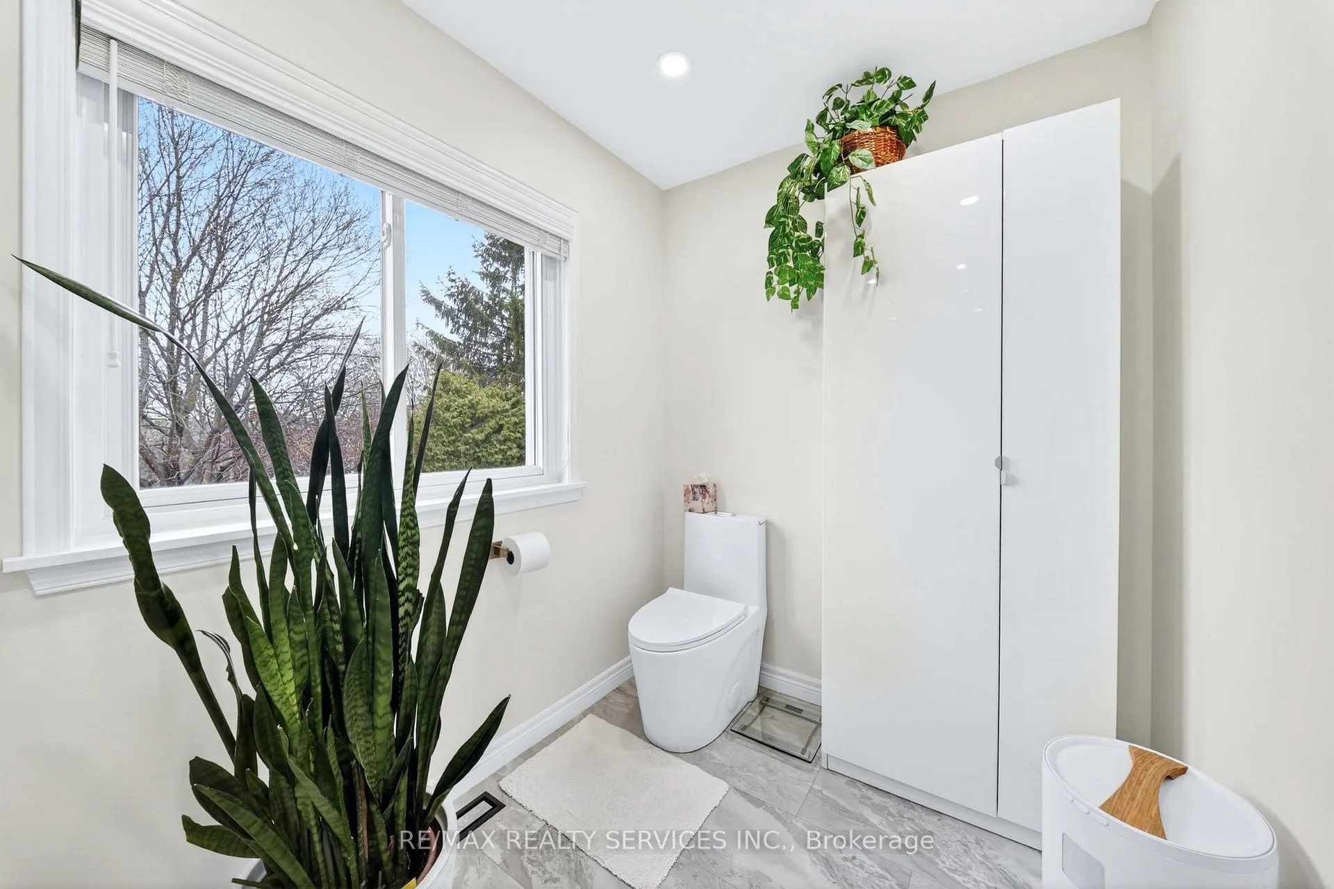 Photo 32 of 52 Nottingham Crescent, Brampton, Westgate — HOMEH