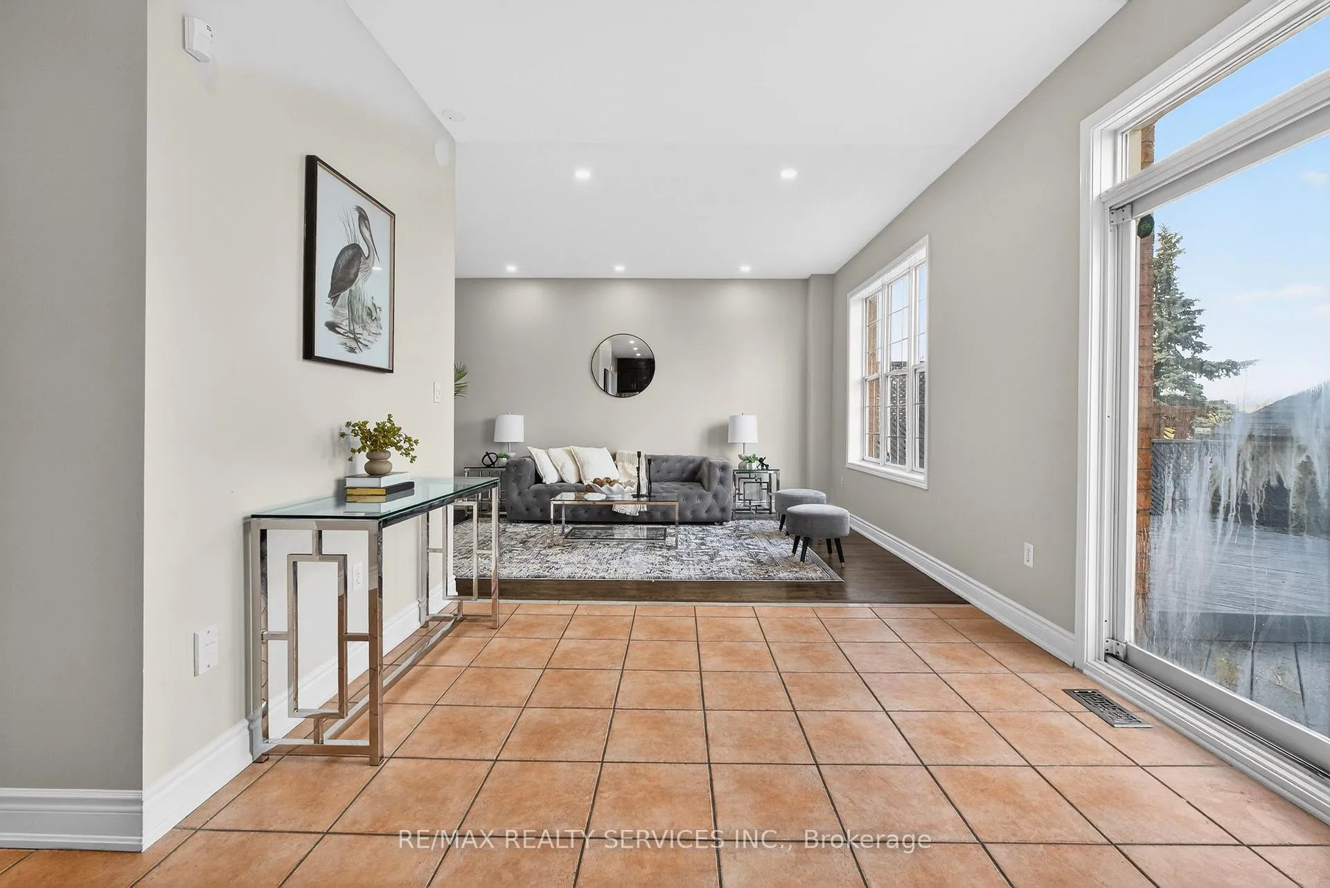 Photo 16 of 47 Upper Highlands Drive, Brampton, Heart Lake East — HOMEH