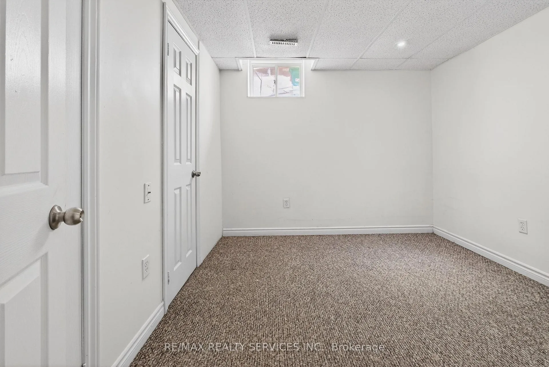 Photo 42 of 47 Upper Highlands Drive, Brampton, Heart Lake East — HOMEH