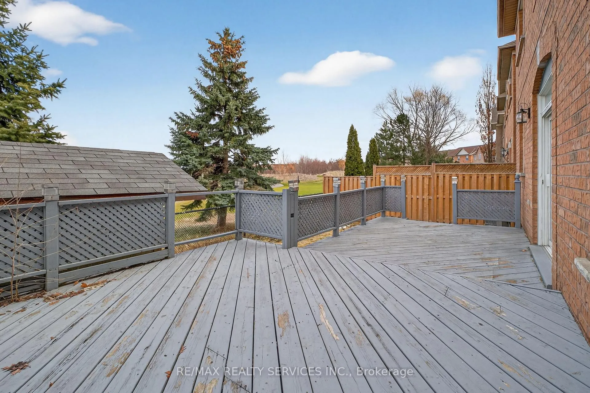 Photo 48 of 47 Upper Highlands Drive, Brampton, Heart Lake East — HOMEH
