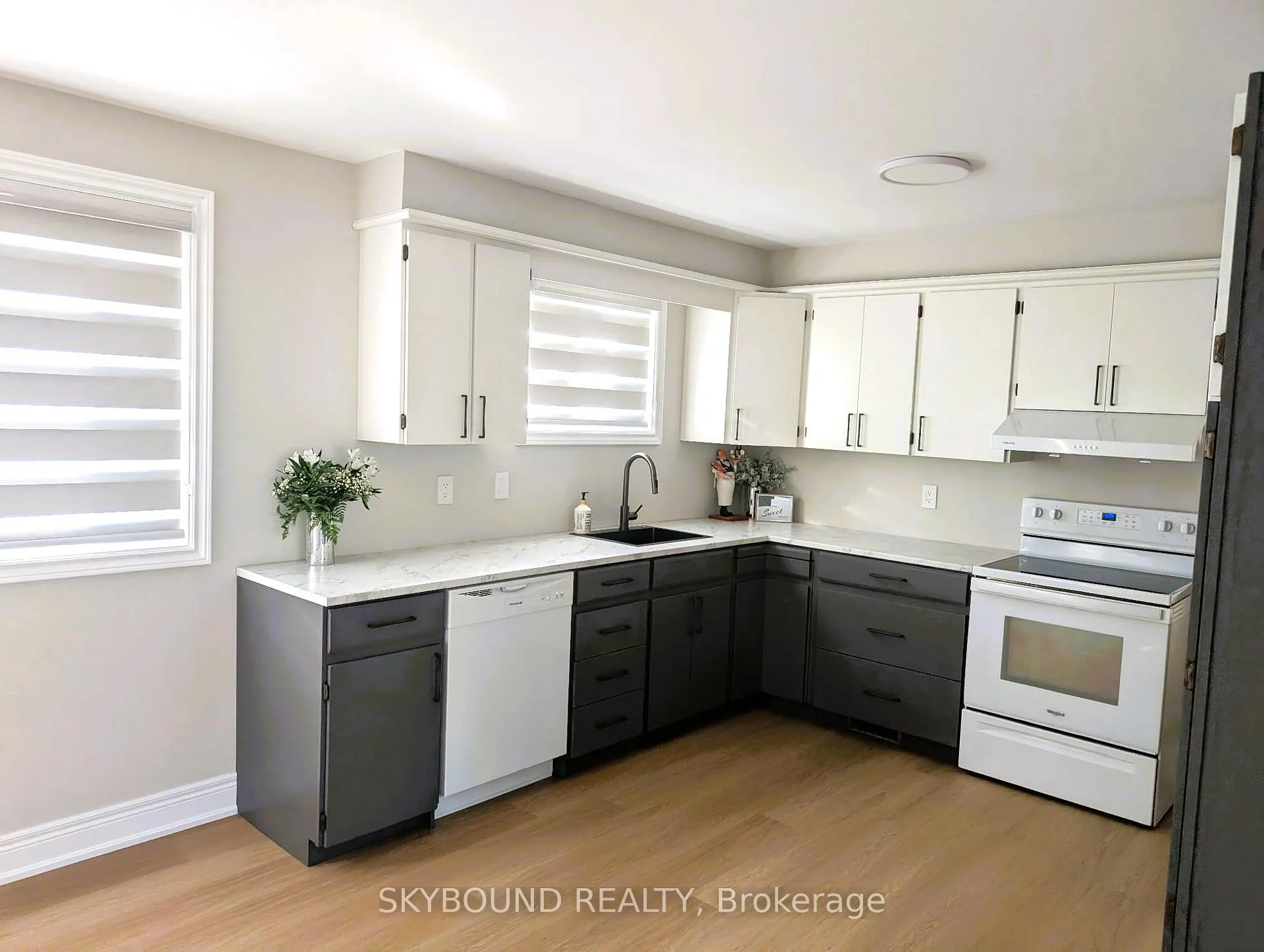 Photo 4 of Unit 2, 98 Barton Street, Milton, Old Milton — HOMEH