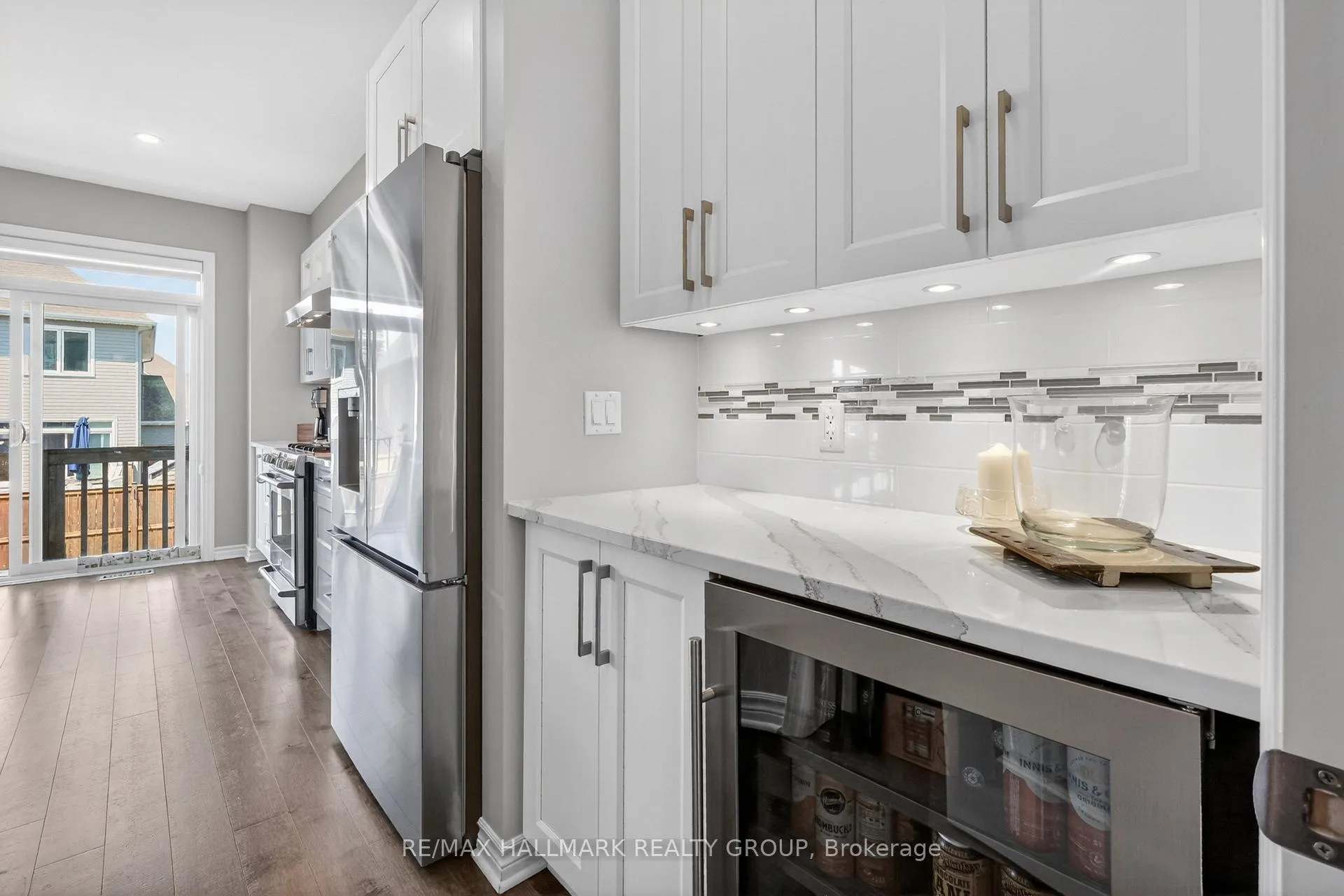 Photo 12 of 707 Mashkig Avenue, Ottawa, Camelot — HOMEH