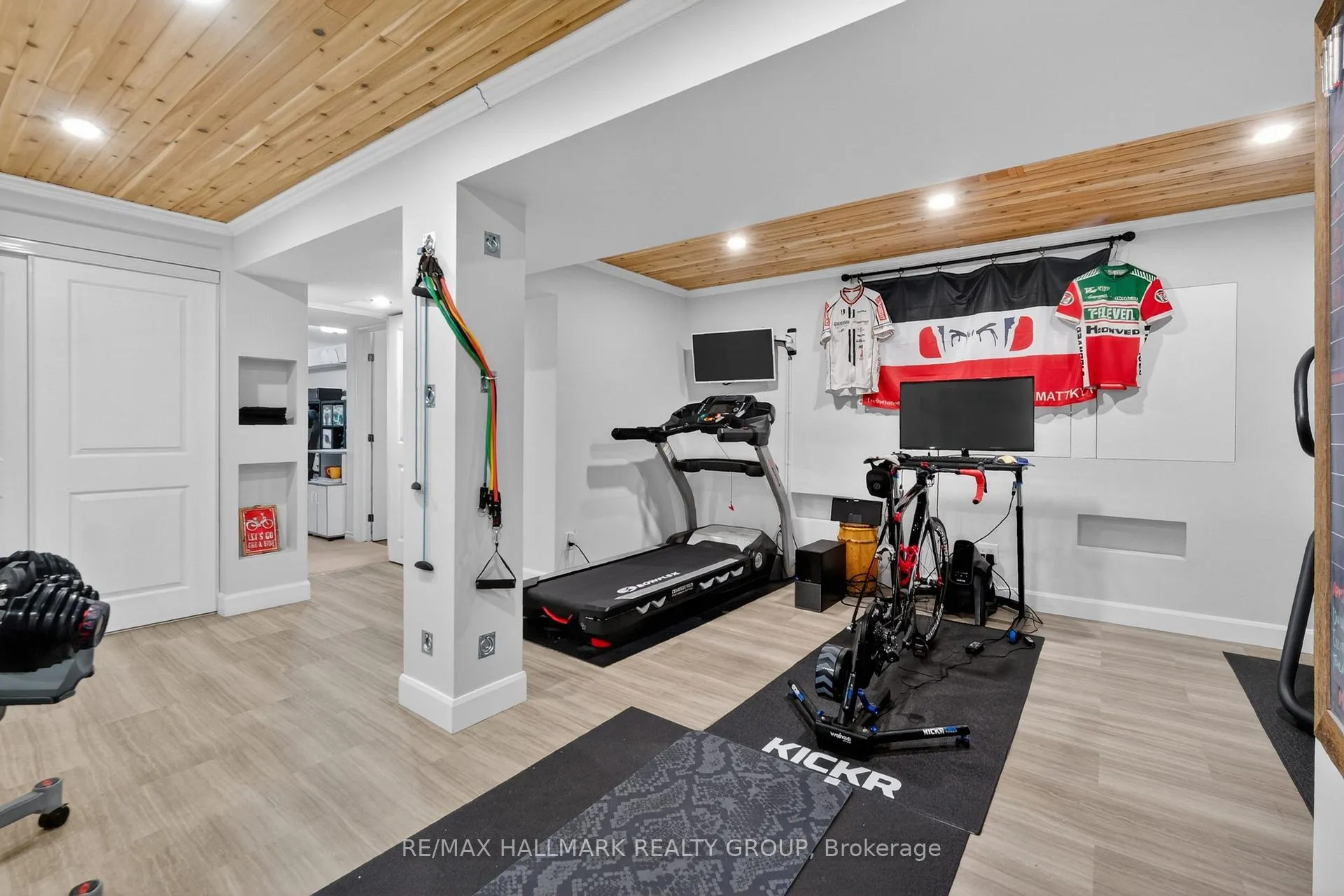 Photo 35 of 707 Mashkig Avenue, Ottawa, Camelot — HOMEH