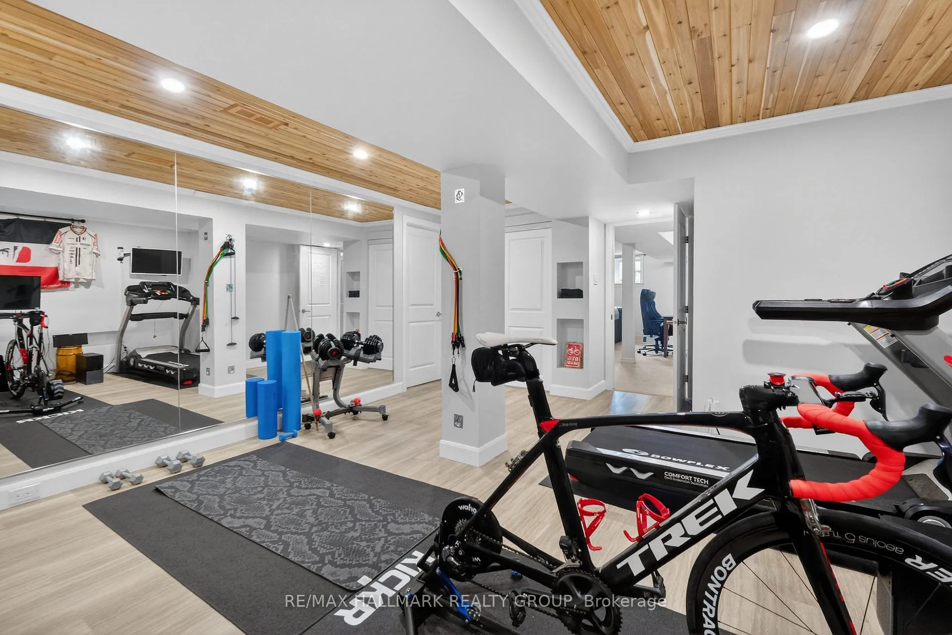 Photo 36 of 707 Mashkig Avenue, Ottawa, Camelot — HOMEH