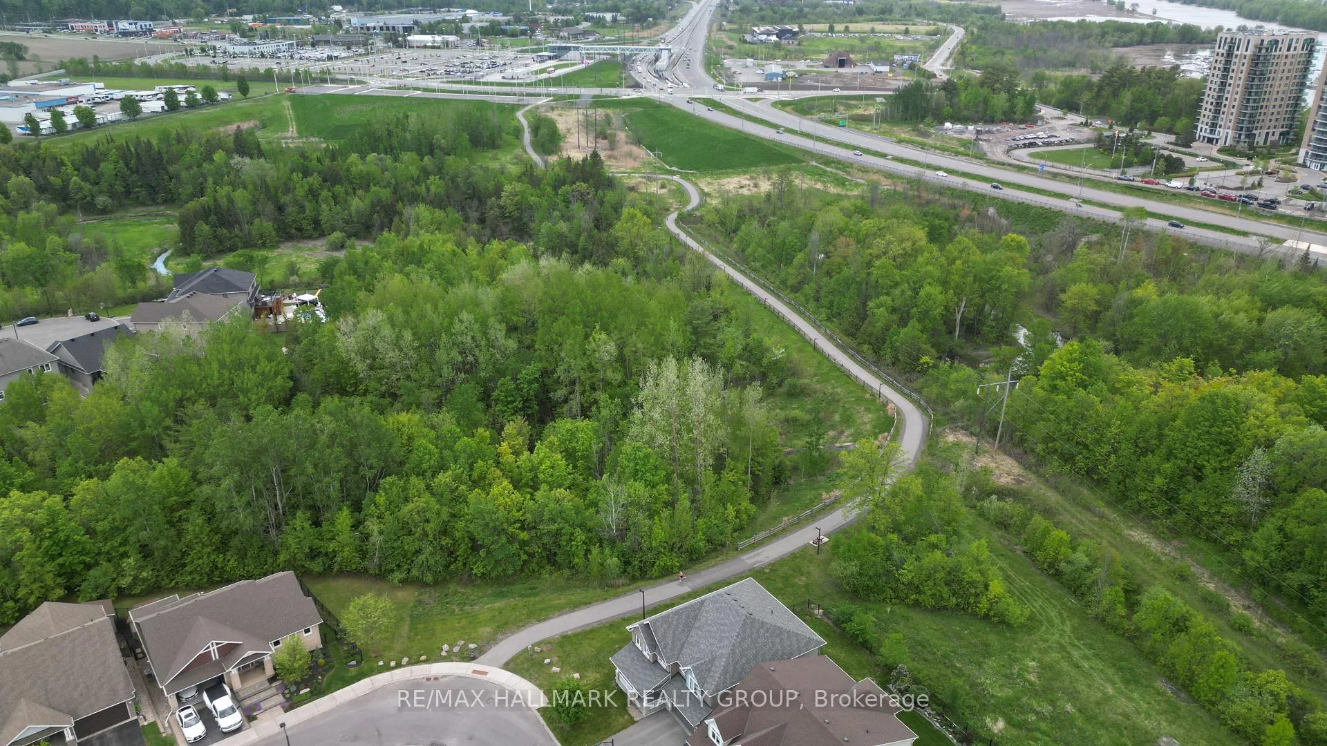 Photo 46 of 707 Mashkig Avenue, Ottawa, Camelot — HOMEH