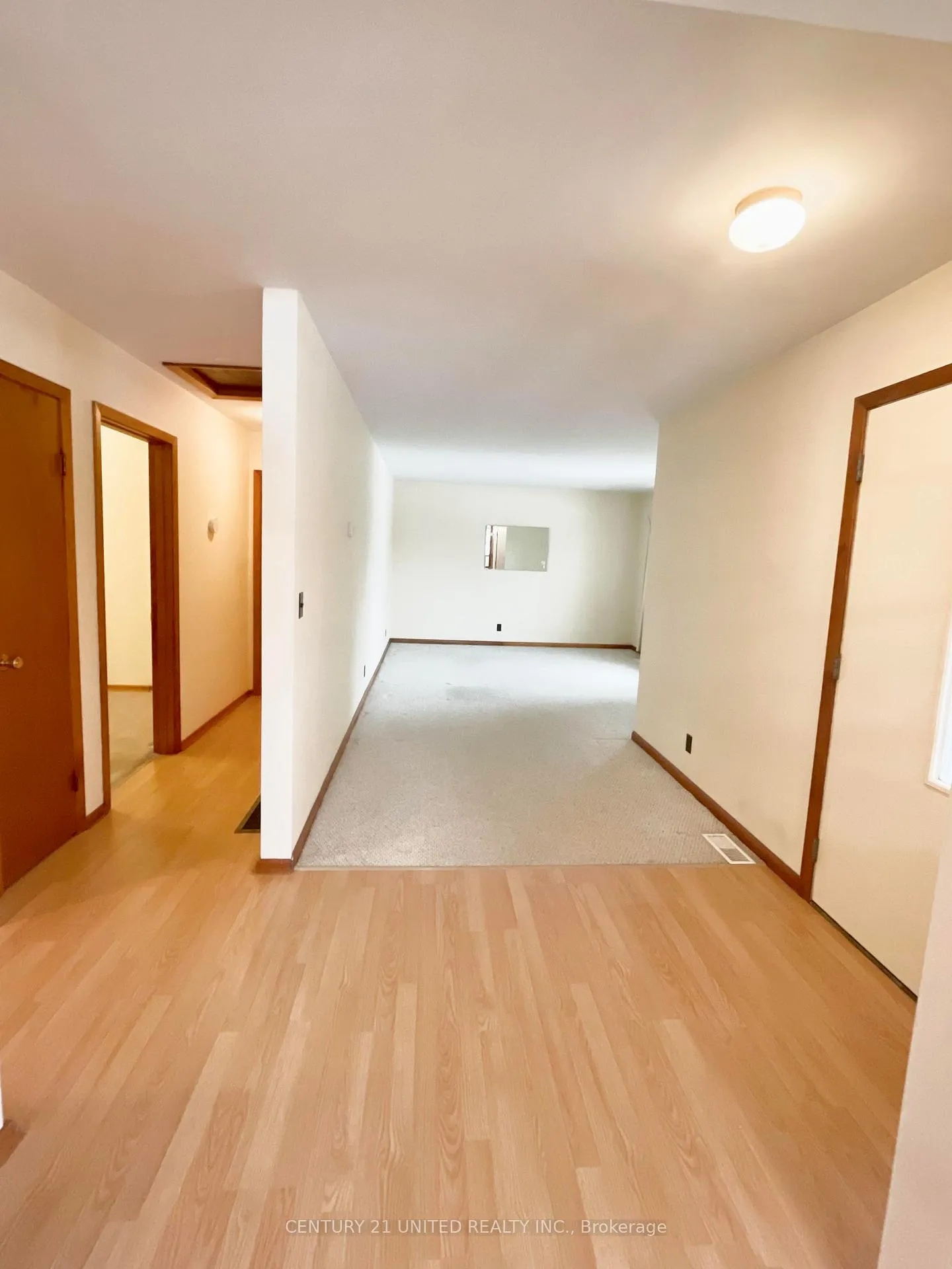 Photo 7 of 4754 County 45 Road, Hamilton Township, Baltimore — HOMEH