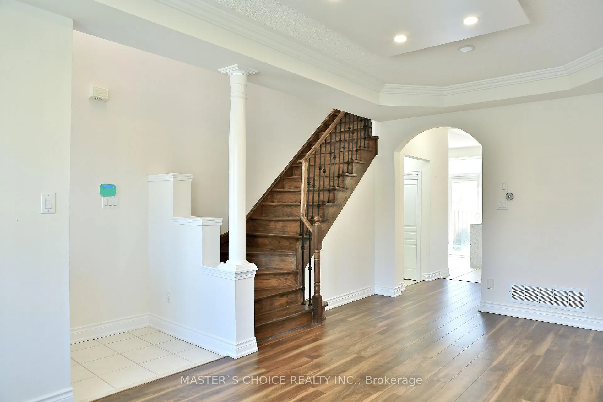 Photo 5 of 68 Oakford Drive, Markham, Cachet — HOMEH