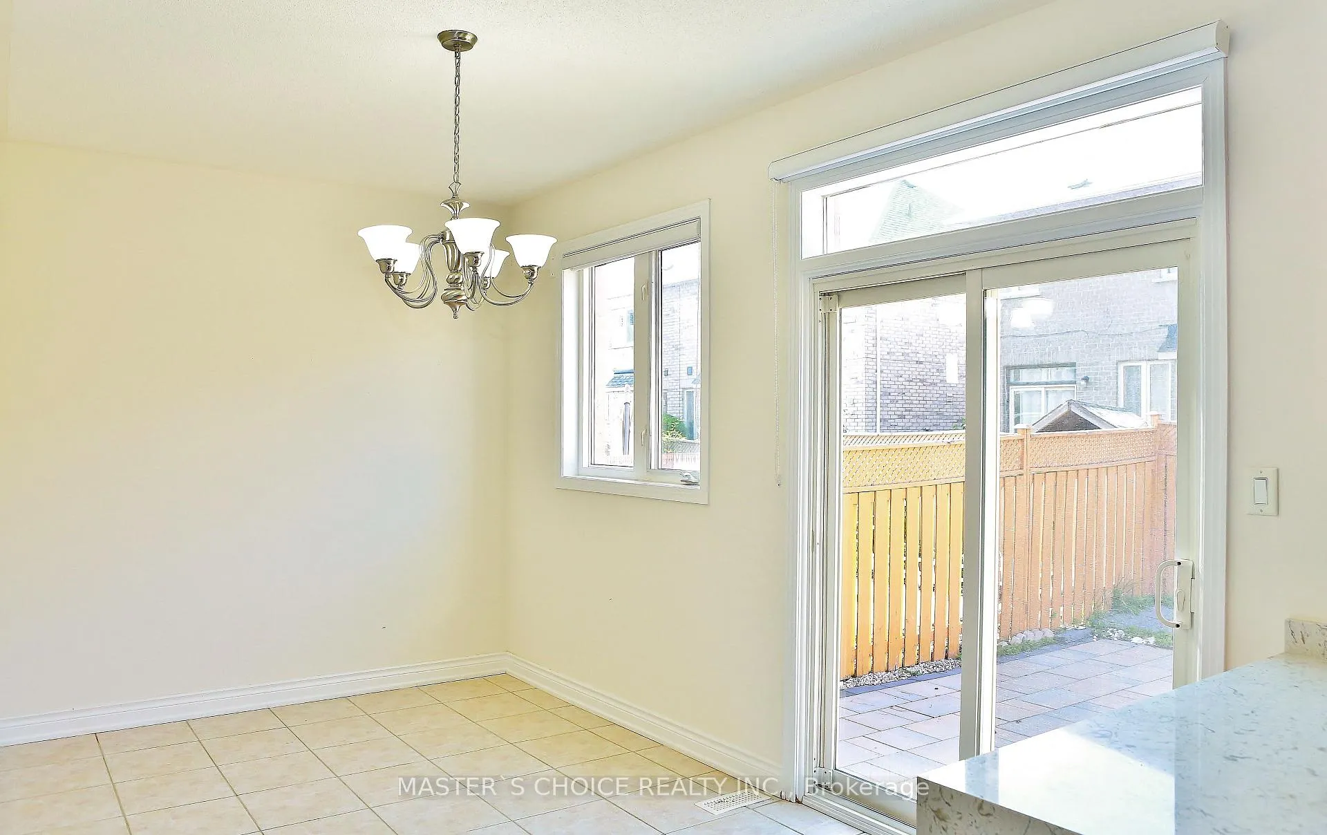Photo 12 of 68 Oakford Drive, Markham, Cachet — HOMEH