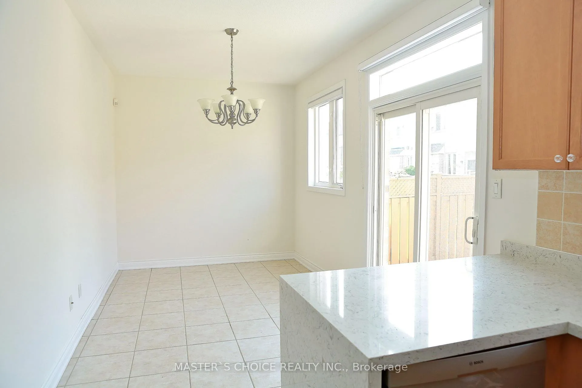Photo 14 of 68 Oakford Drive, Markham, Cachet — HOMEH
